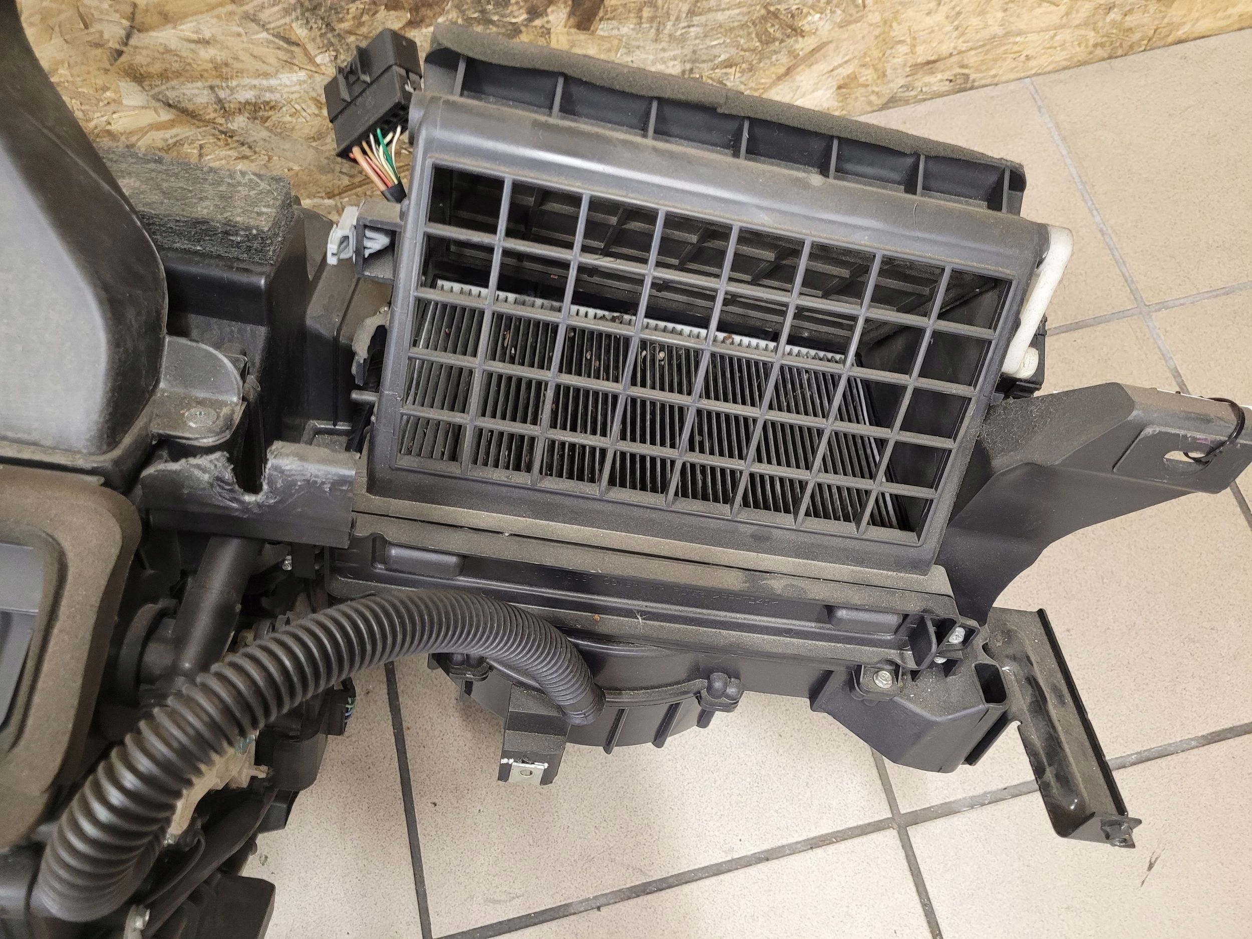 Chevrolet CAPTIVA 2008 радиатор отопителя / комплект