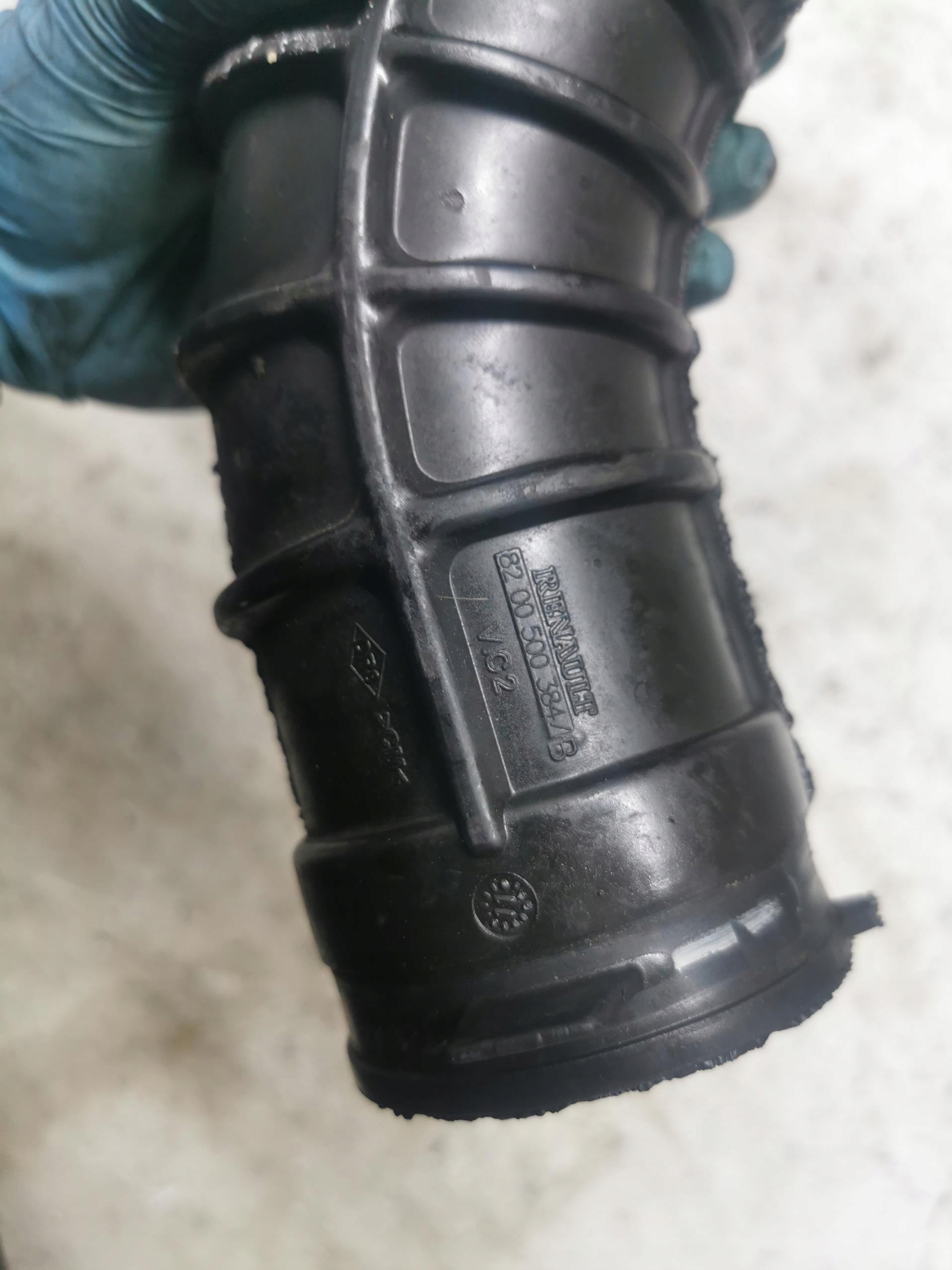 pipe air RENAULT KANGOO II 1.5DCI 8200500384