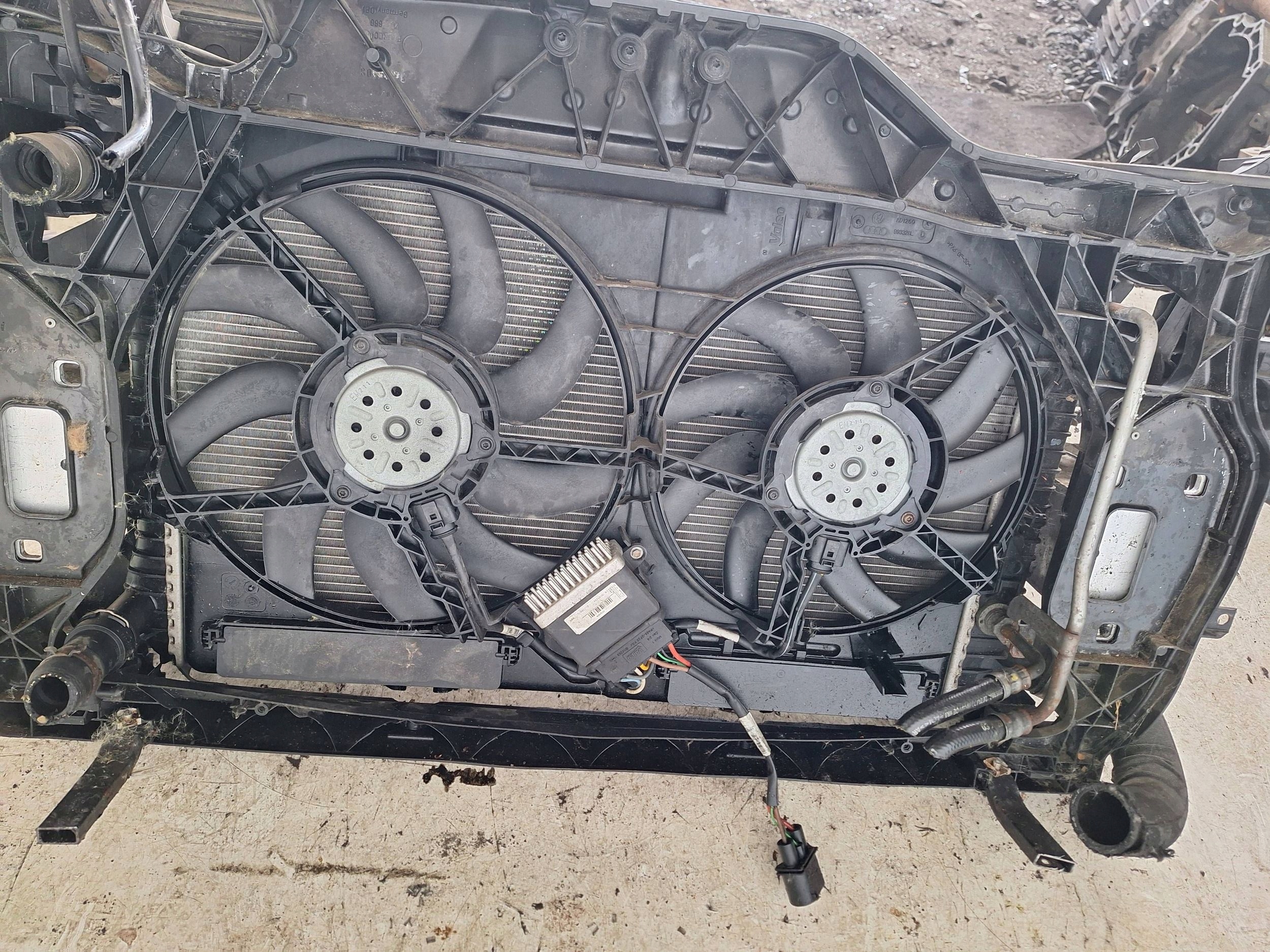 AUDI Q5 8R 08-12 support panel for radiators 2.0 TFSI CDN AUTOMAT