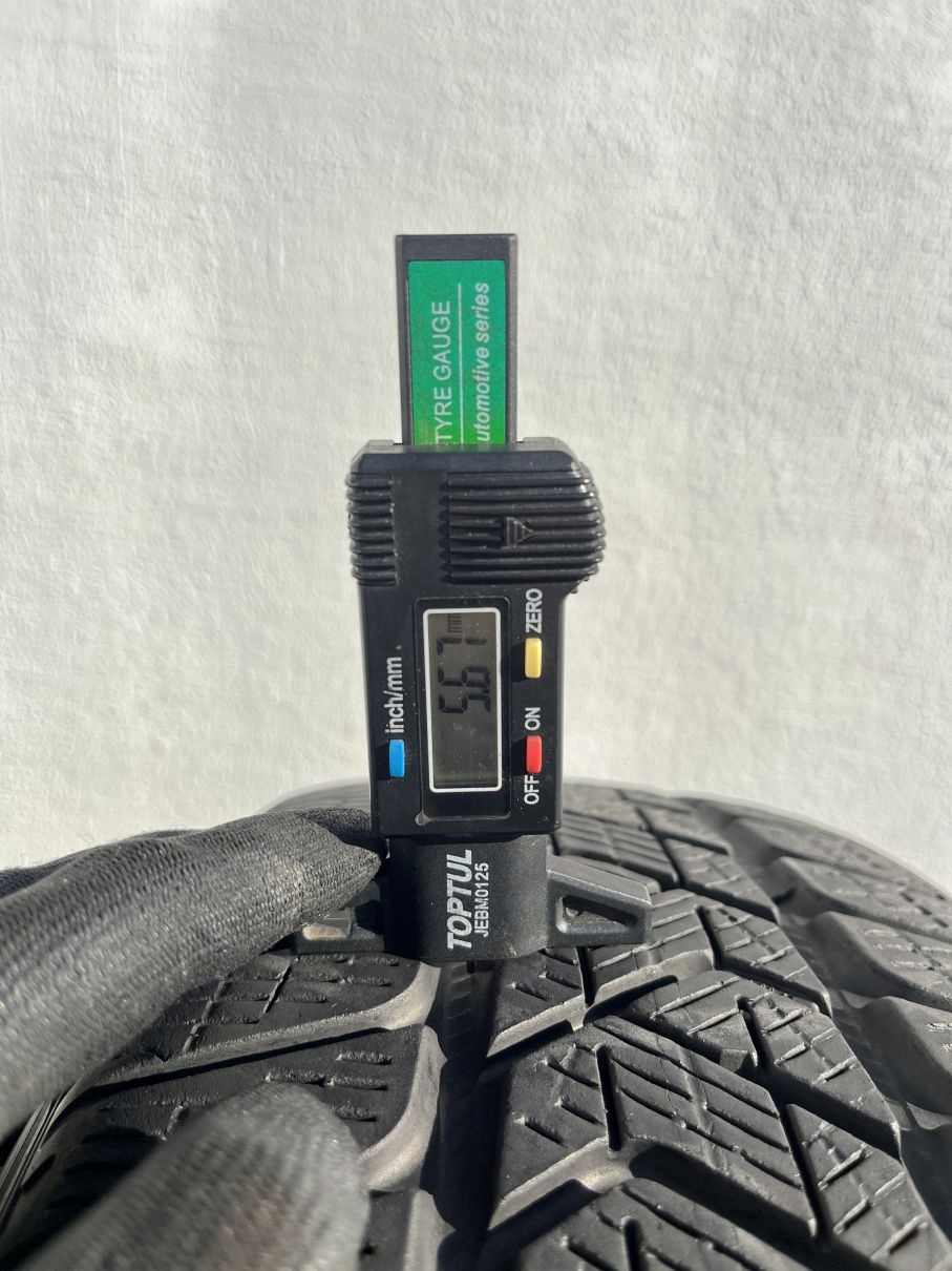 OPONY 215/65/17 103H PIRELLI SCORIPON WINTER Klasa premium