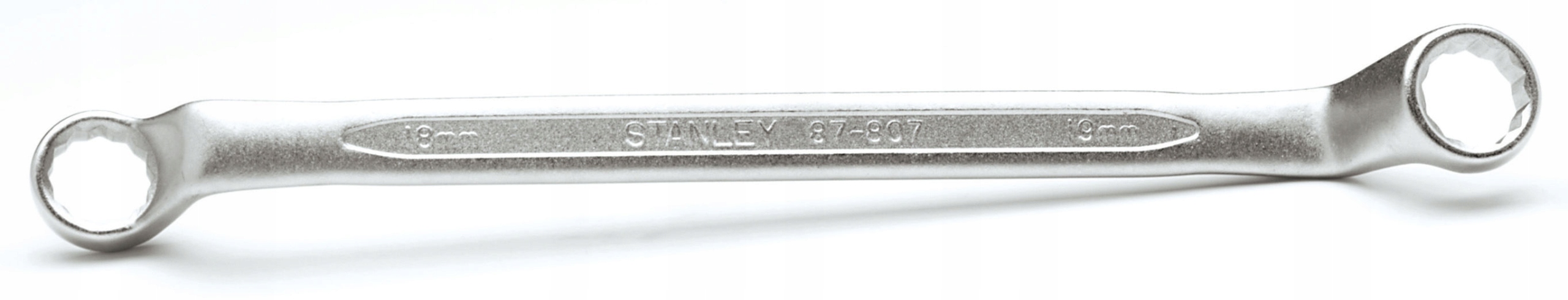 

Stanley 878074 Klucz oczkowy wygięty 18 x 19 mm [k