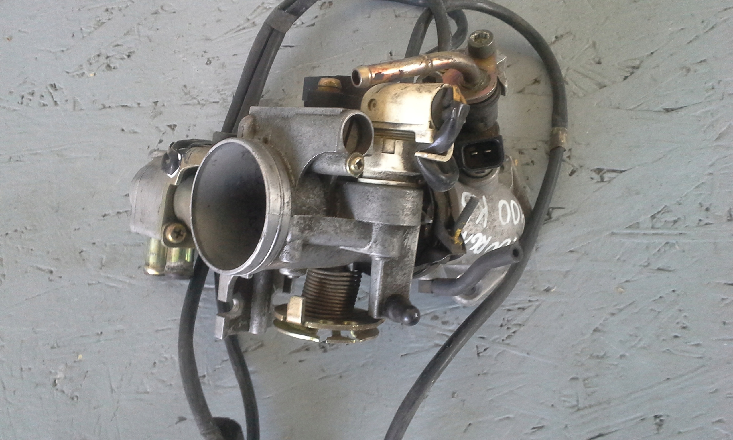 12345782 - SUZUKI BURGMAN 400 K3 K4 K5 впорскування дросельної заслінки