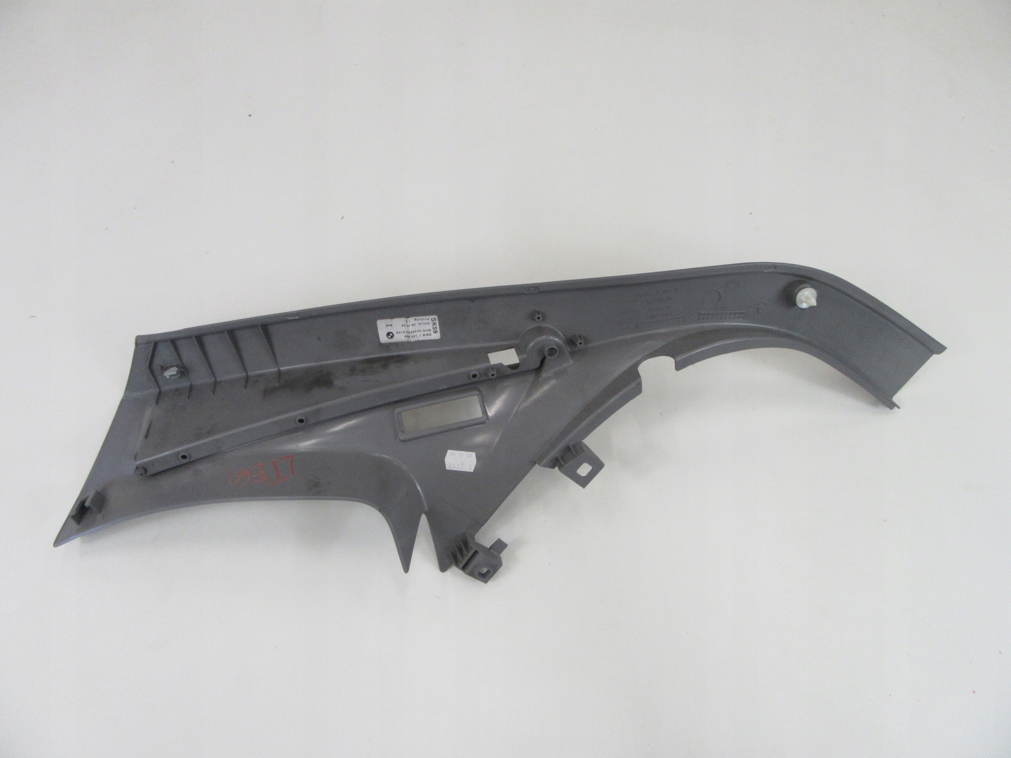 cover boot left bracket rolety BMW e61
