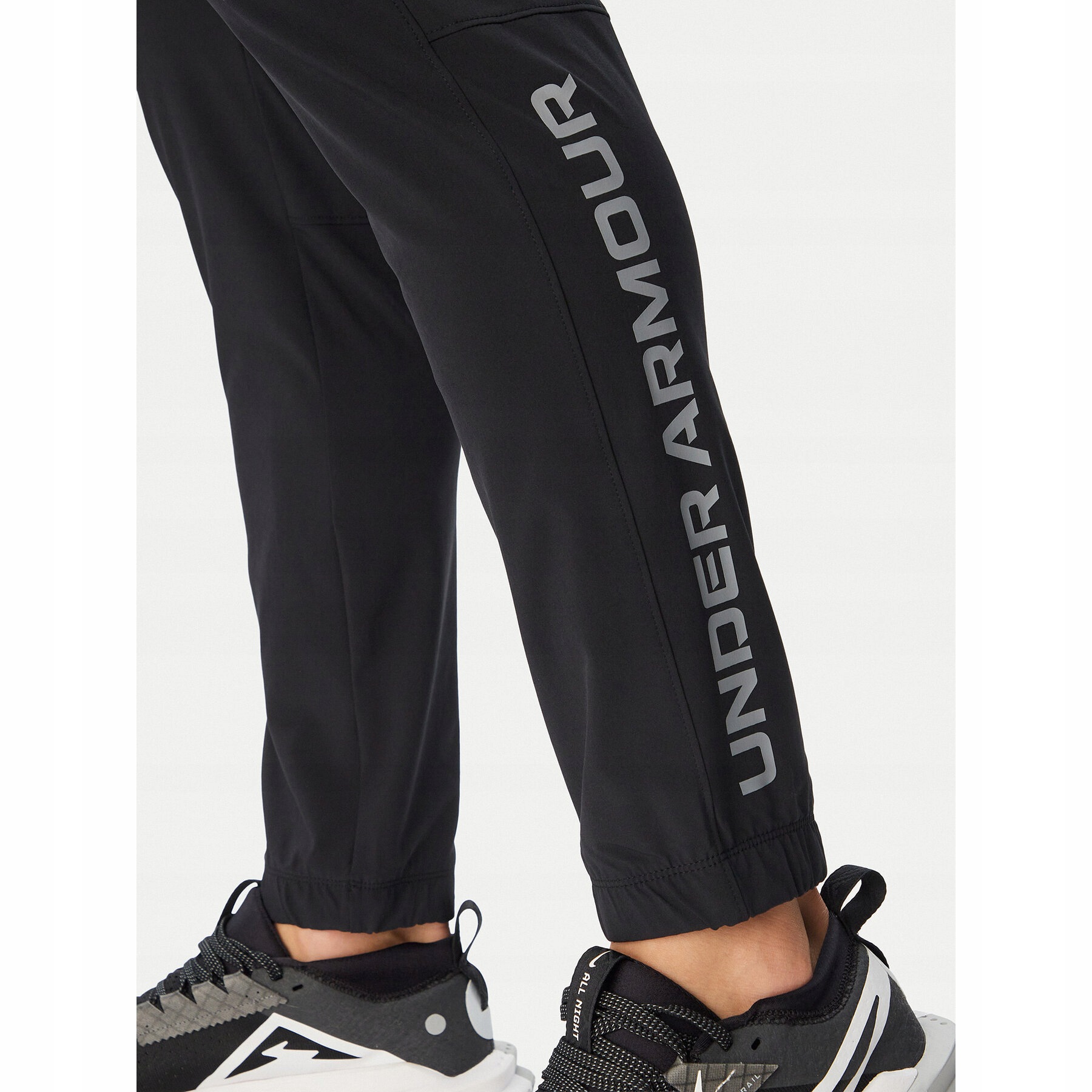 Under Armour Męskie Spodnie dresowe 6013802 Czarny