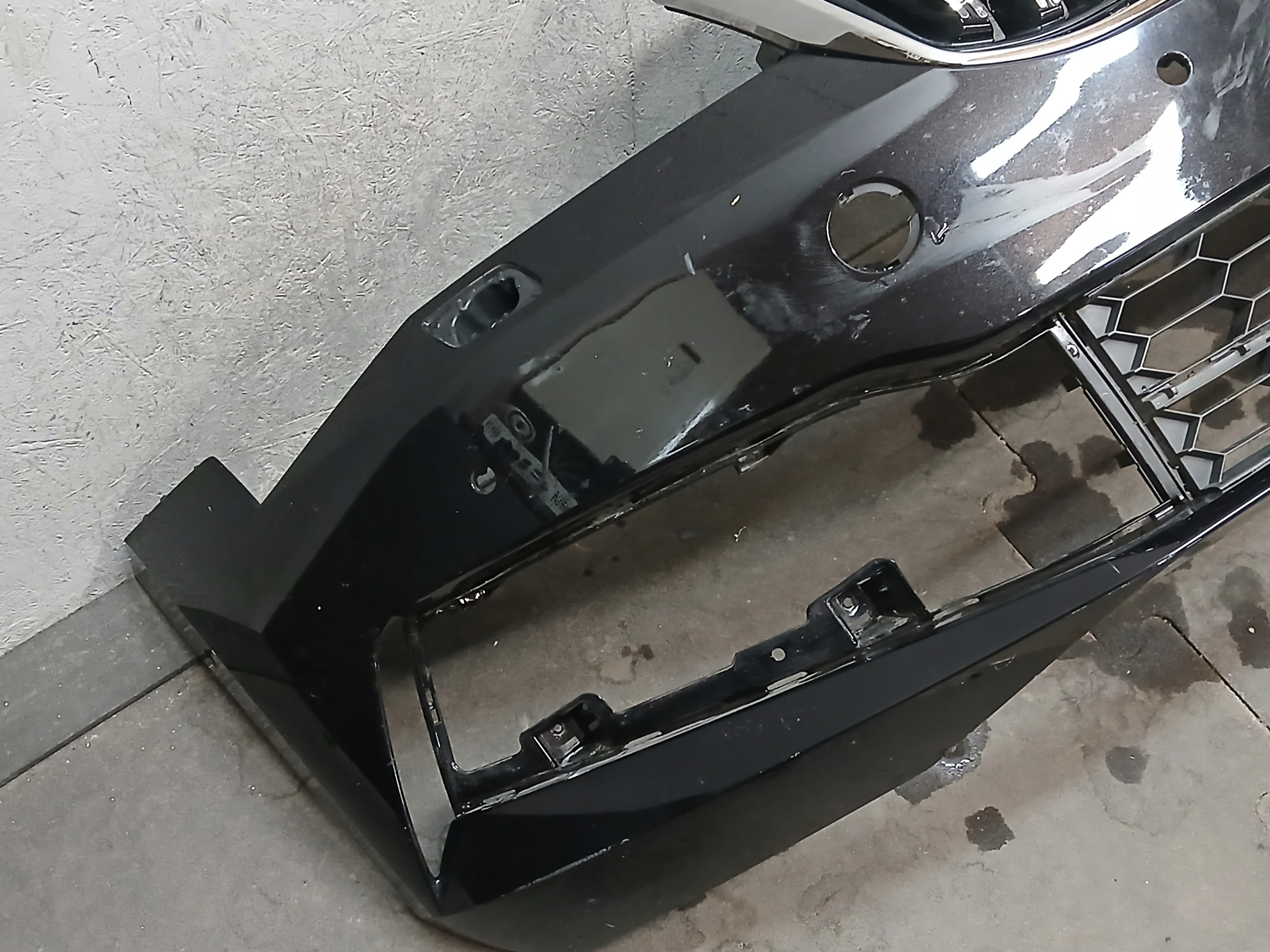 bumper front SKODA SUPERB III 3 LIFT 3V