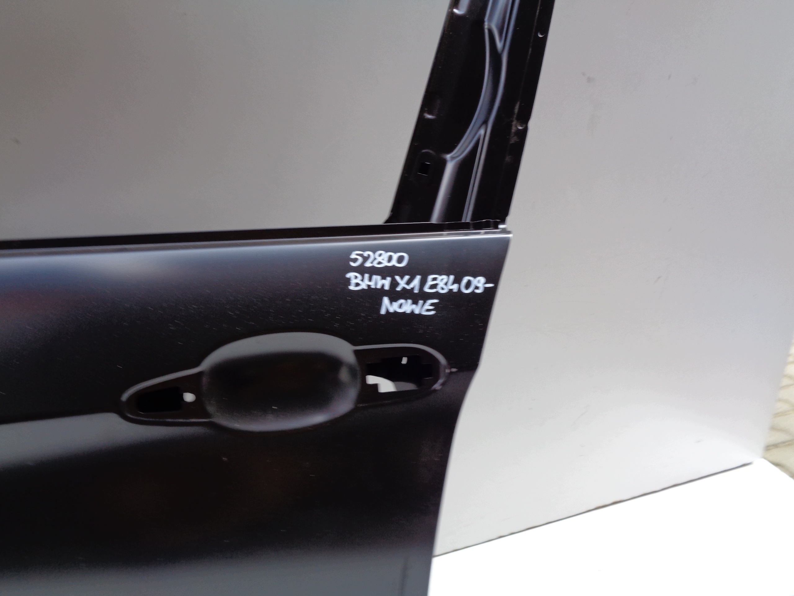 NO-WE-- door left front BMW X1 E84 09-15 NR 52800