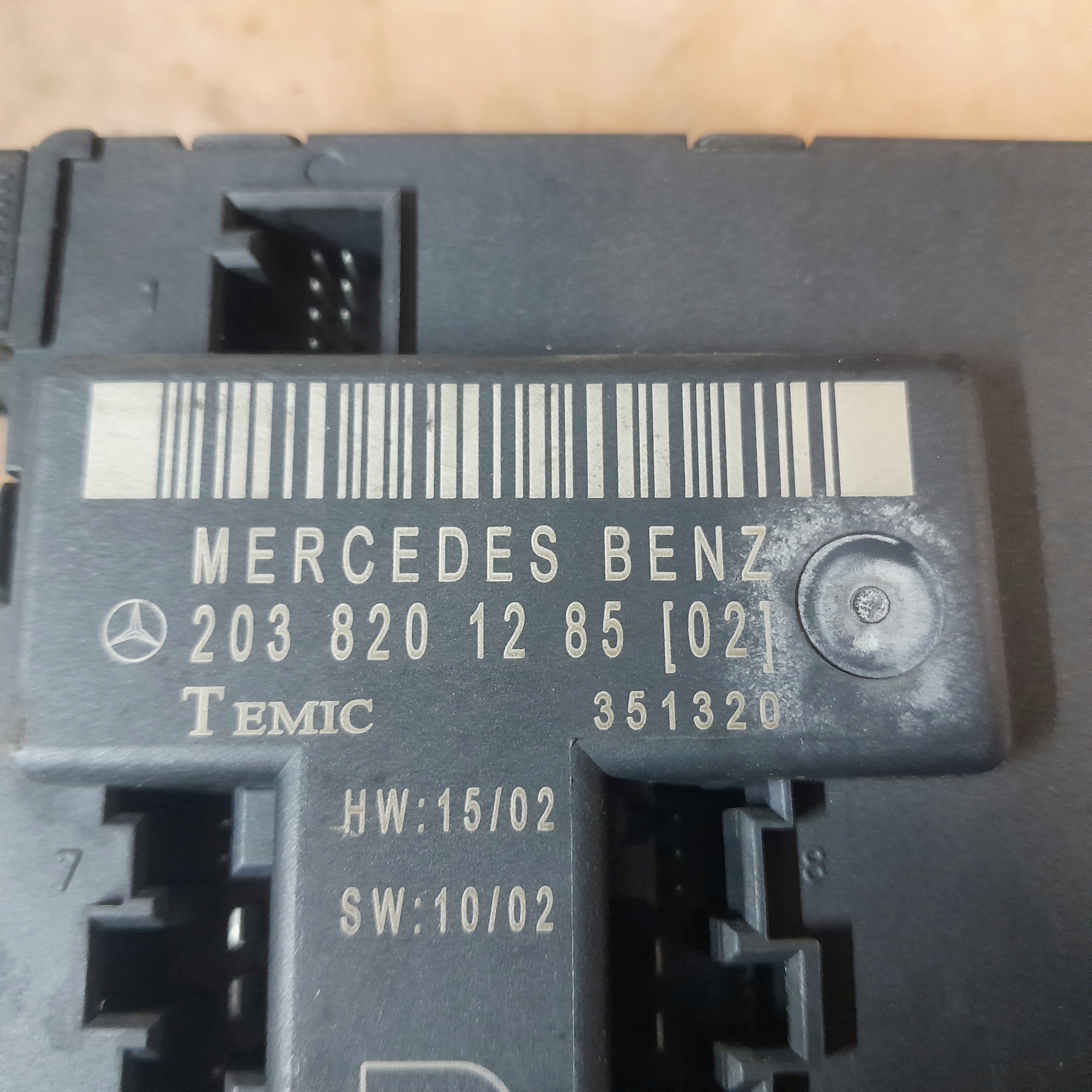 MODUL DRZWI PRAWY PRZOD MERCEDES W203 2038201285 Numer katalogowy części 2038201285 OE EUROPA