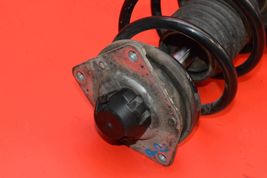 shock absorber left front 452303 MERCEDES B-class W245 2.0 CDI 109 KM 05-08