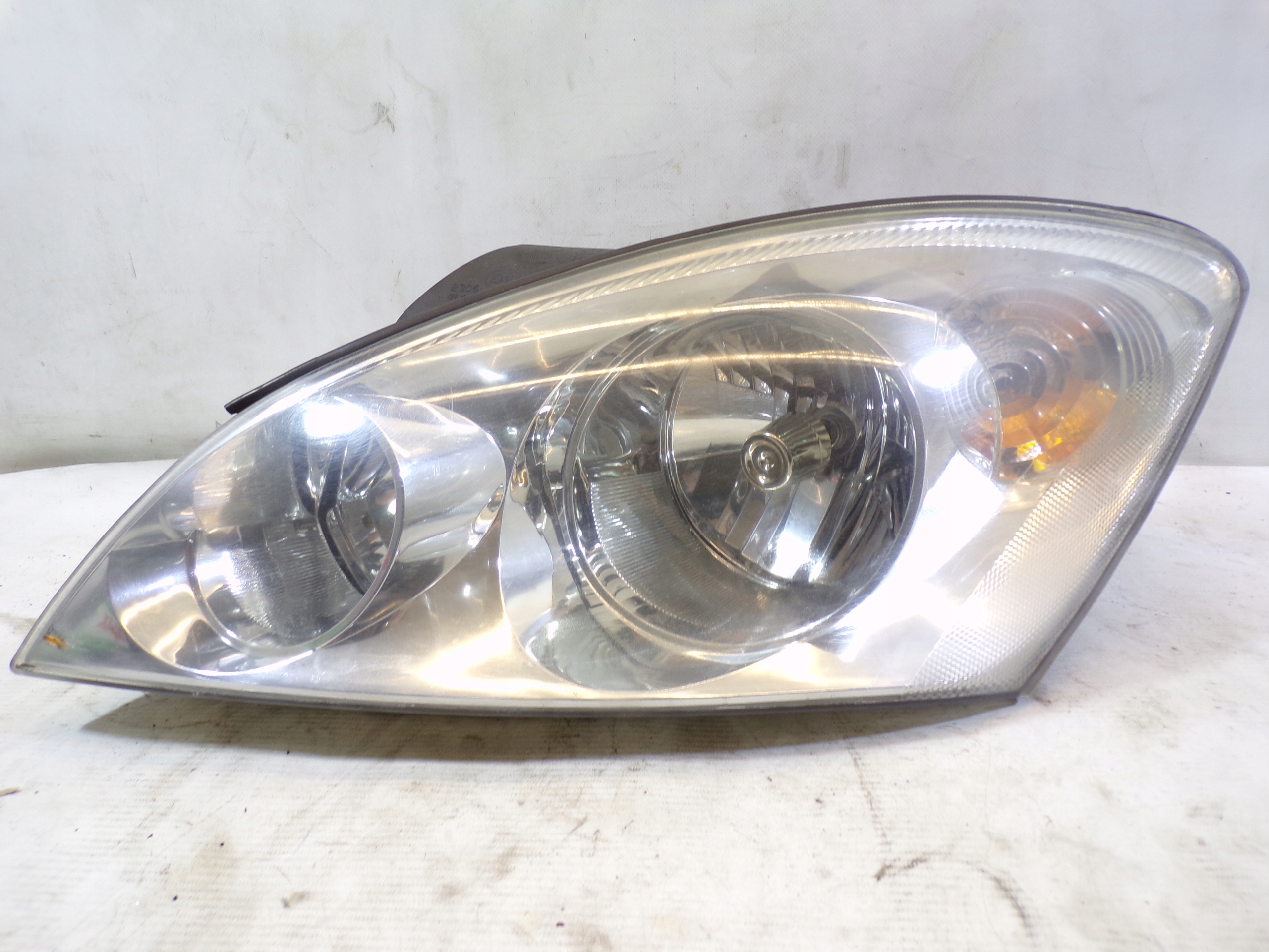 light front front left KIA CEED CEE'D (2)