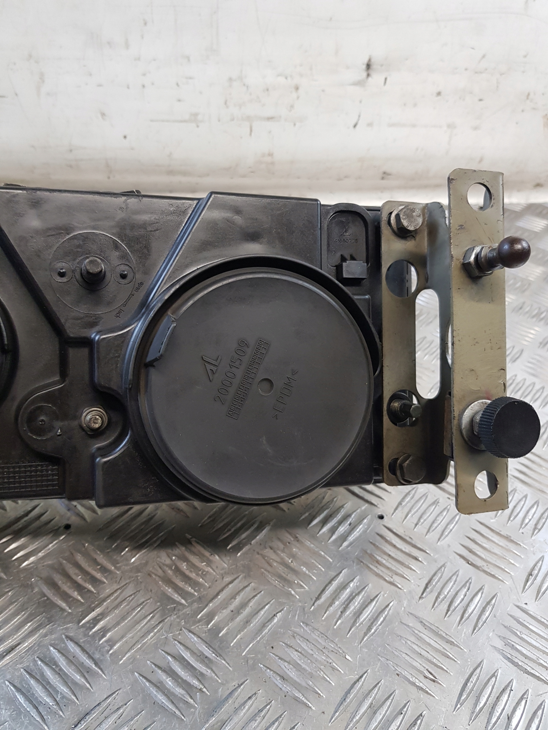 light right front OE 504238496 IVECO