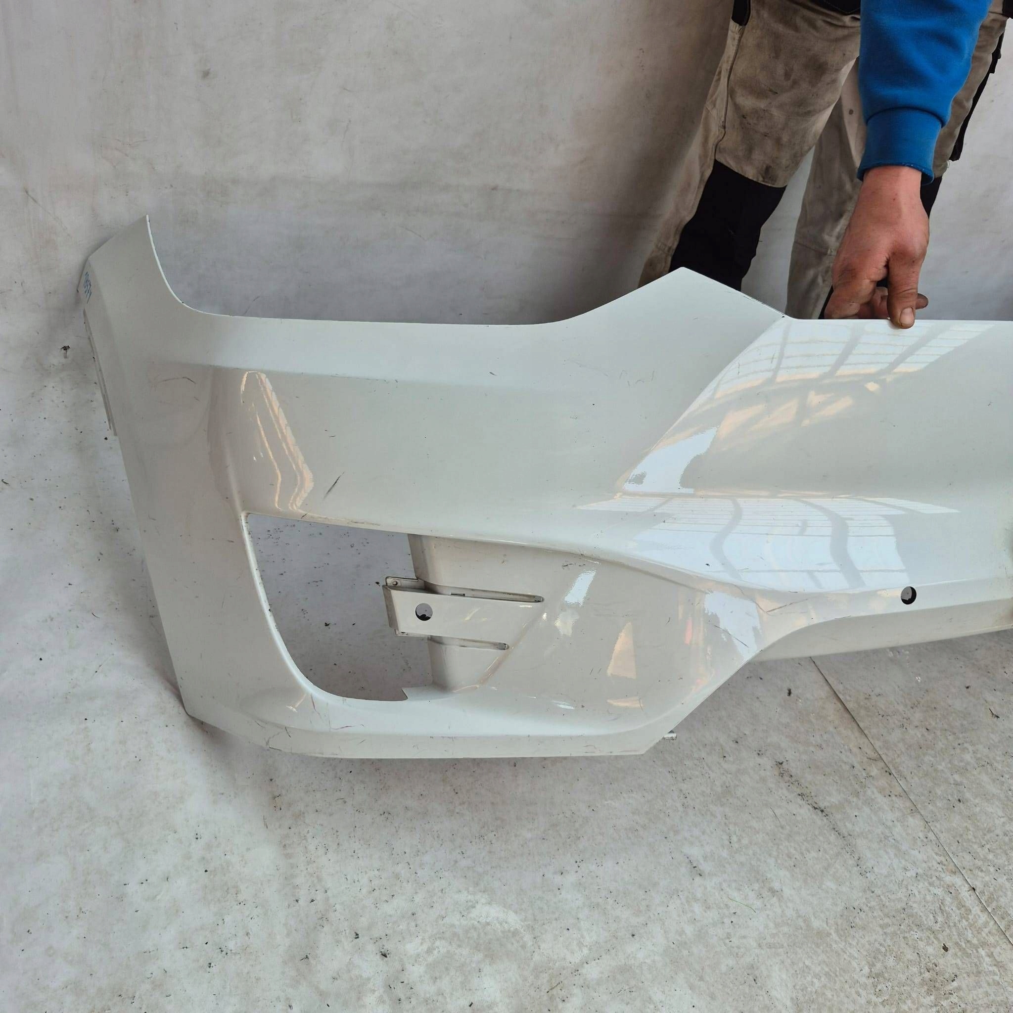 TESLA MODEL X 15-21 nárazník předek přední PDC