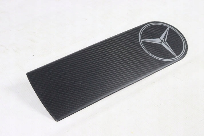 Emblemat osłony koła Mercedes G-klasa W463 W463A karbon Marka Mercedes-Benz
