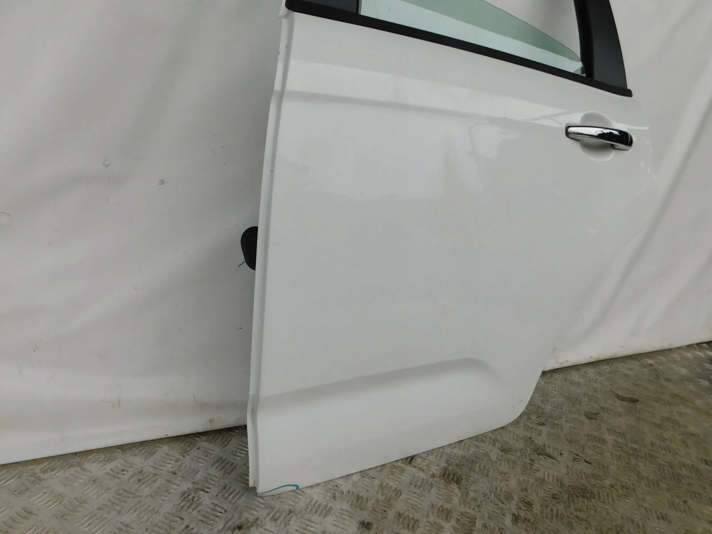 Tür heck hinten links CITROEN C3 II 09