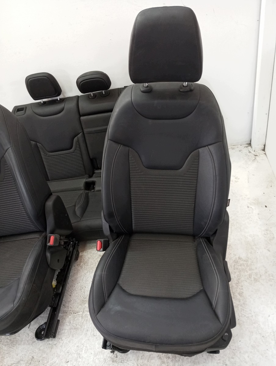 verkleidung pol Leder Sitze Jeep Compass II 22r