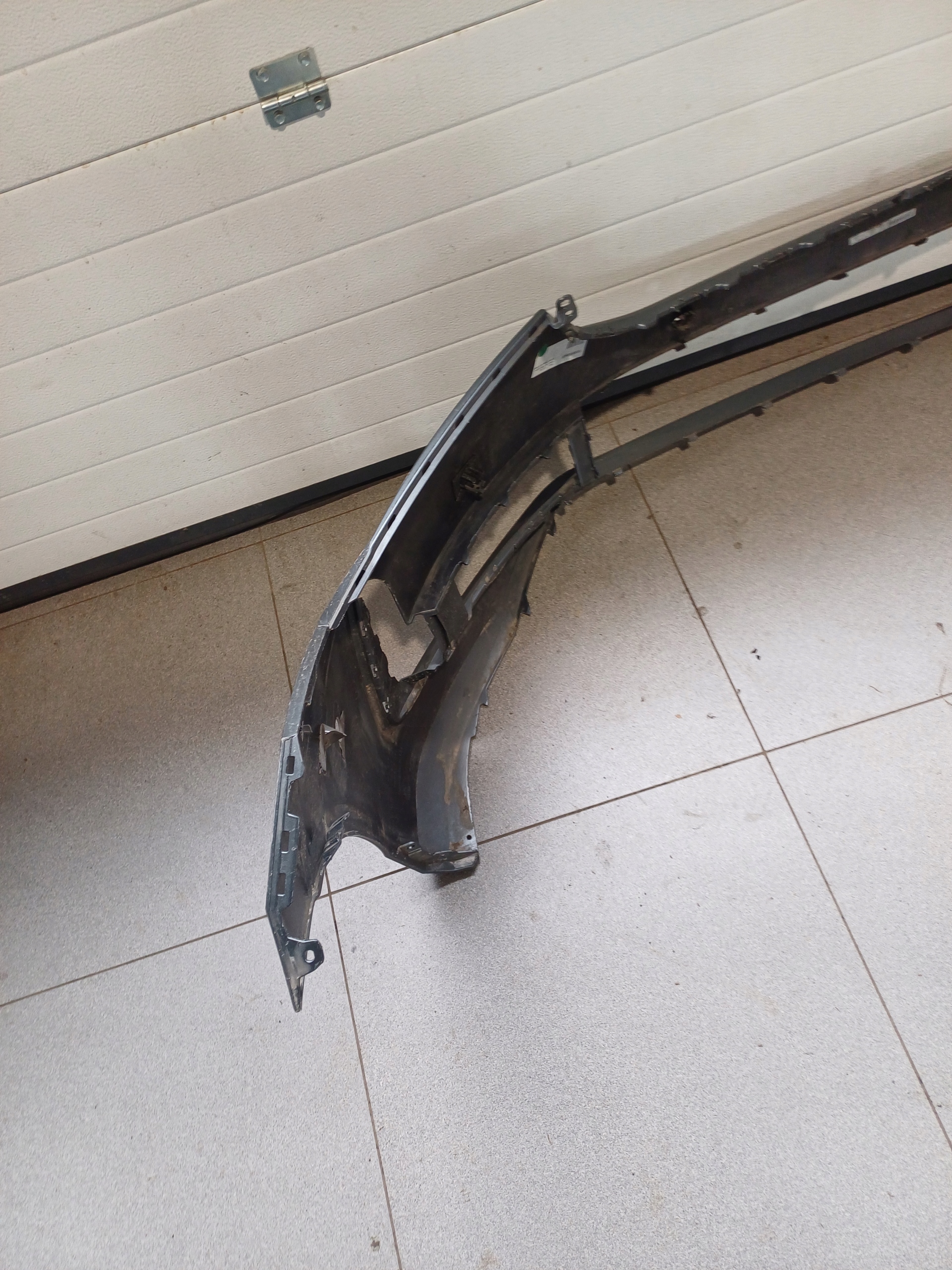 bumper front front SKODA SUPERB 4 IV 2023R- 6 X PDC 3P0807221
