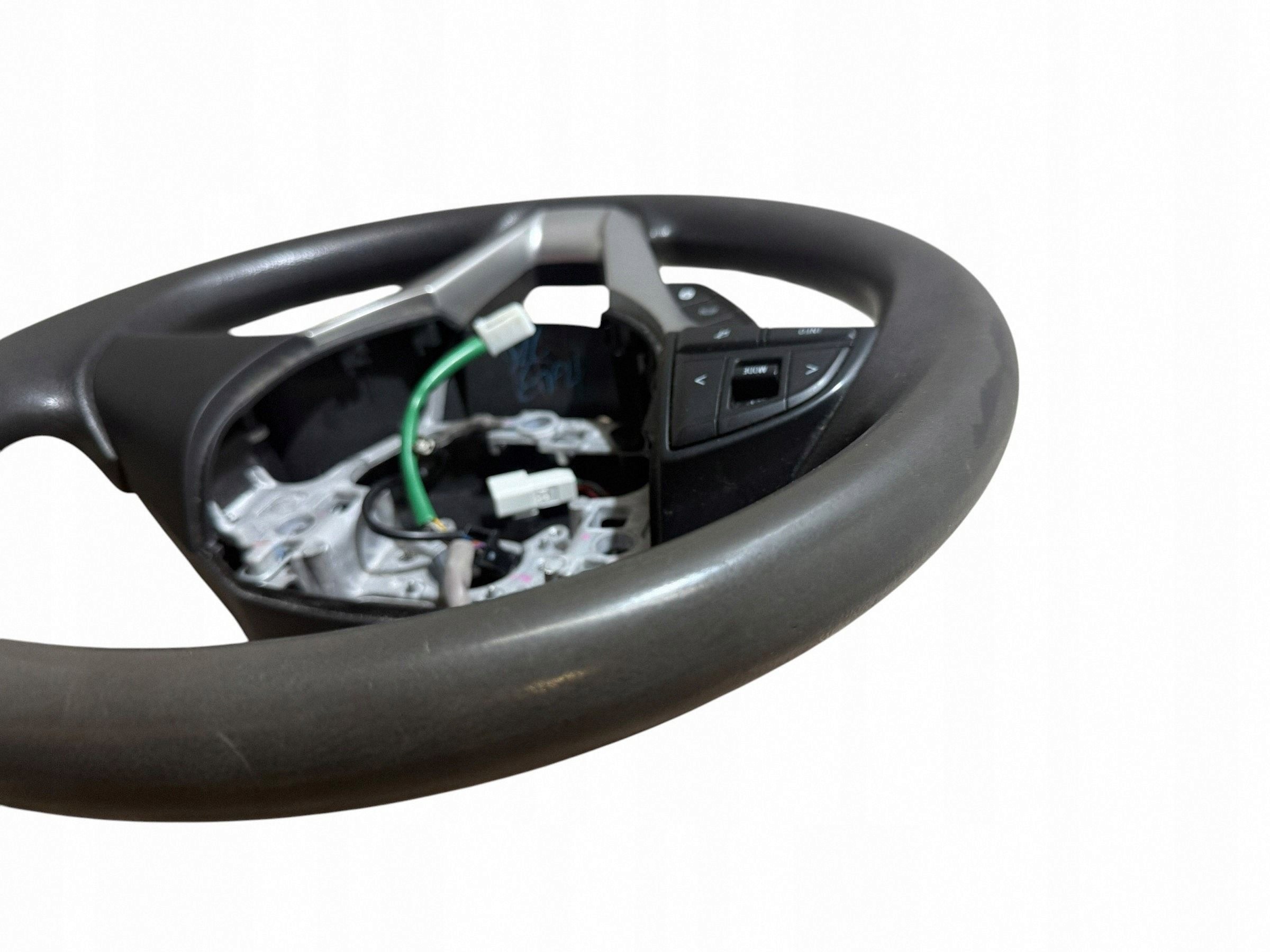 steering wheel, front side left Suzuki Ignis GS3116310