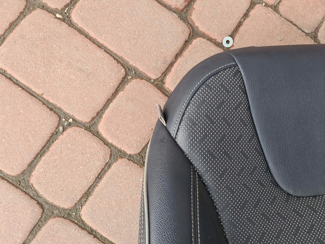 Siedzisko Sitz Blende Abdeckung SITZ Opel Insignia B