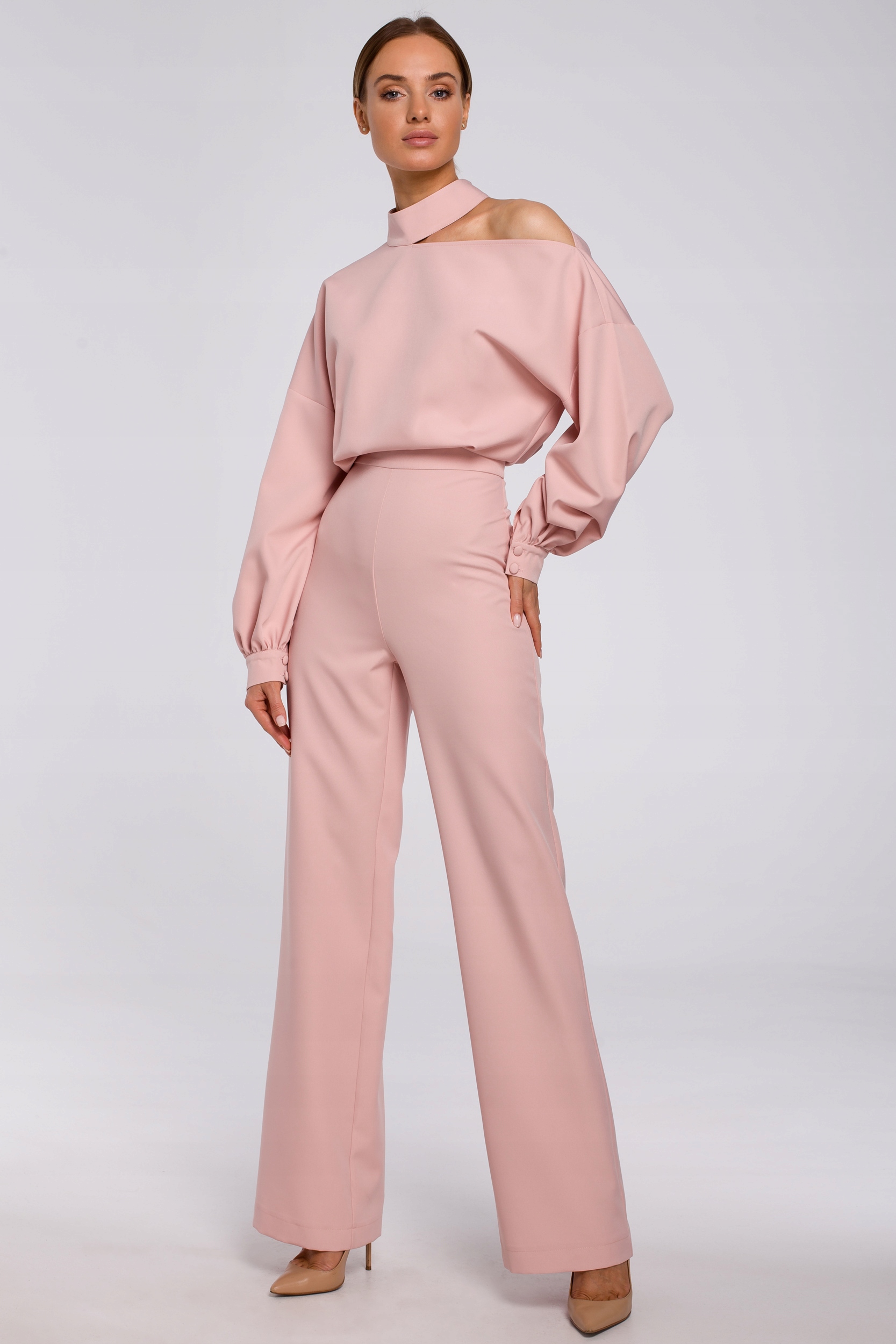 KOMBINEZON ELEGANCKI DAMSKI KOBIECY WYGODNY DŁUGIE NOGAWKI PUDROWY XL 42 Marka MOE