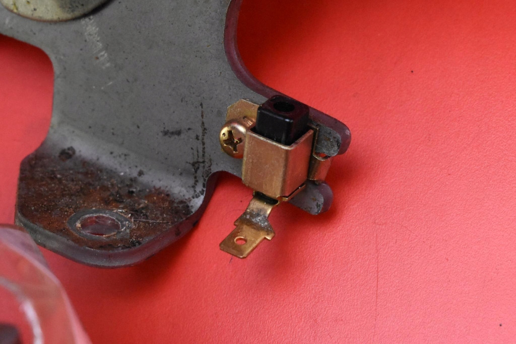 páčka elektrická brzda MITSUBISHI GRANDIS 03-11