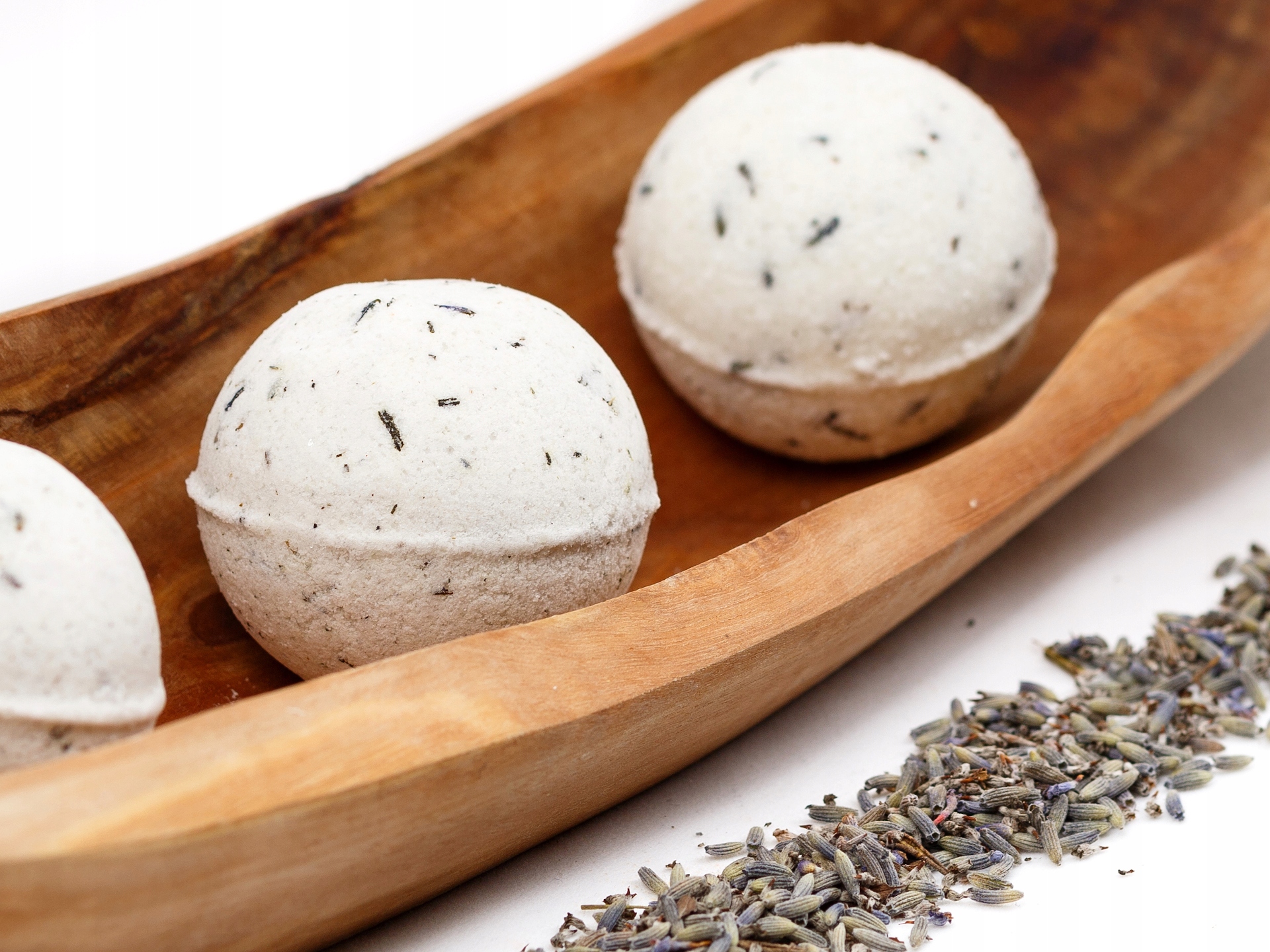 ZESTAW KULE DO KĄPIELI MUSUJĄCA KULA NATURALNE Waga produktu z opakowaniem jednostkowym 0.42 kg