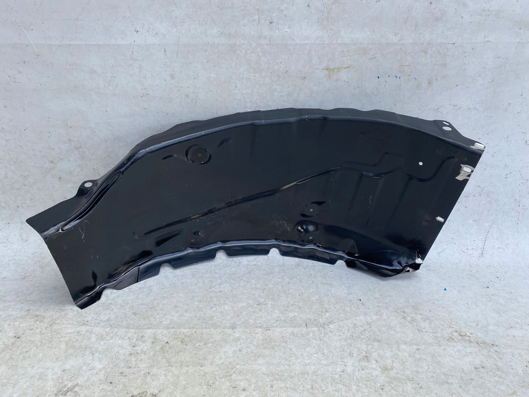 TESLA MODEL Y Blech PANEL NADKOLA heck Radschale rechts 1487846-S0-B