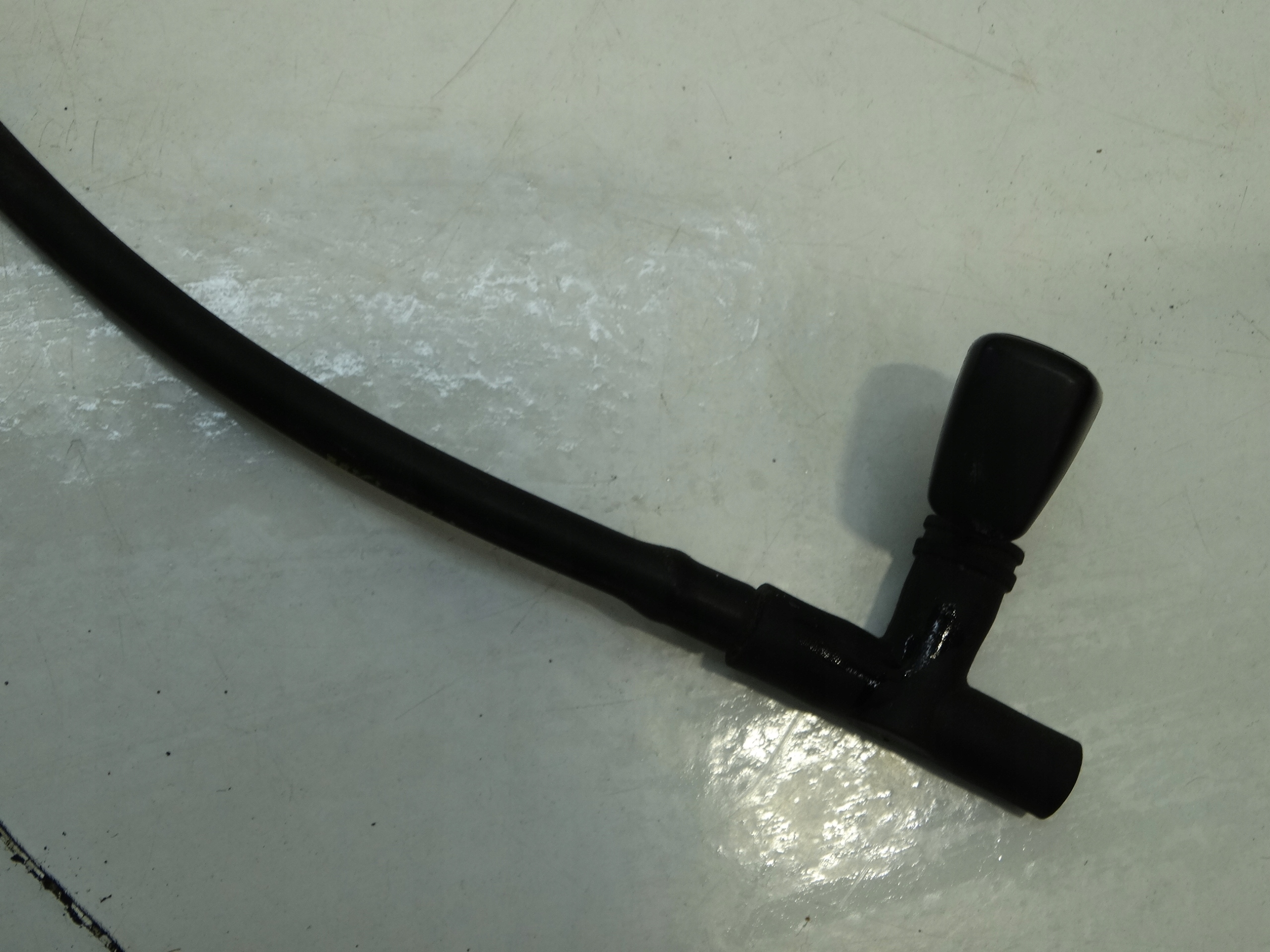 DYSZA der Spritzdüse vorne FORD ECOSPORT GN15-17666-BB