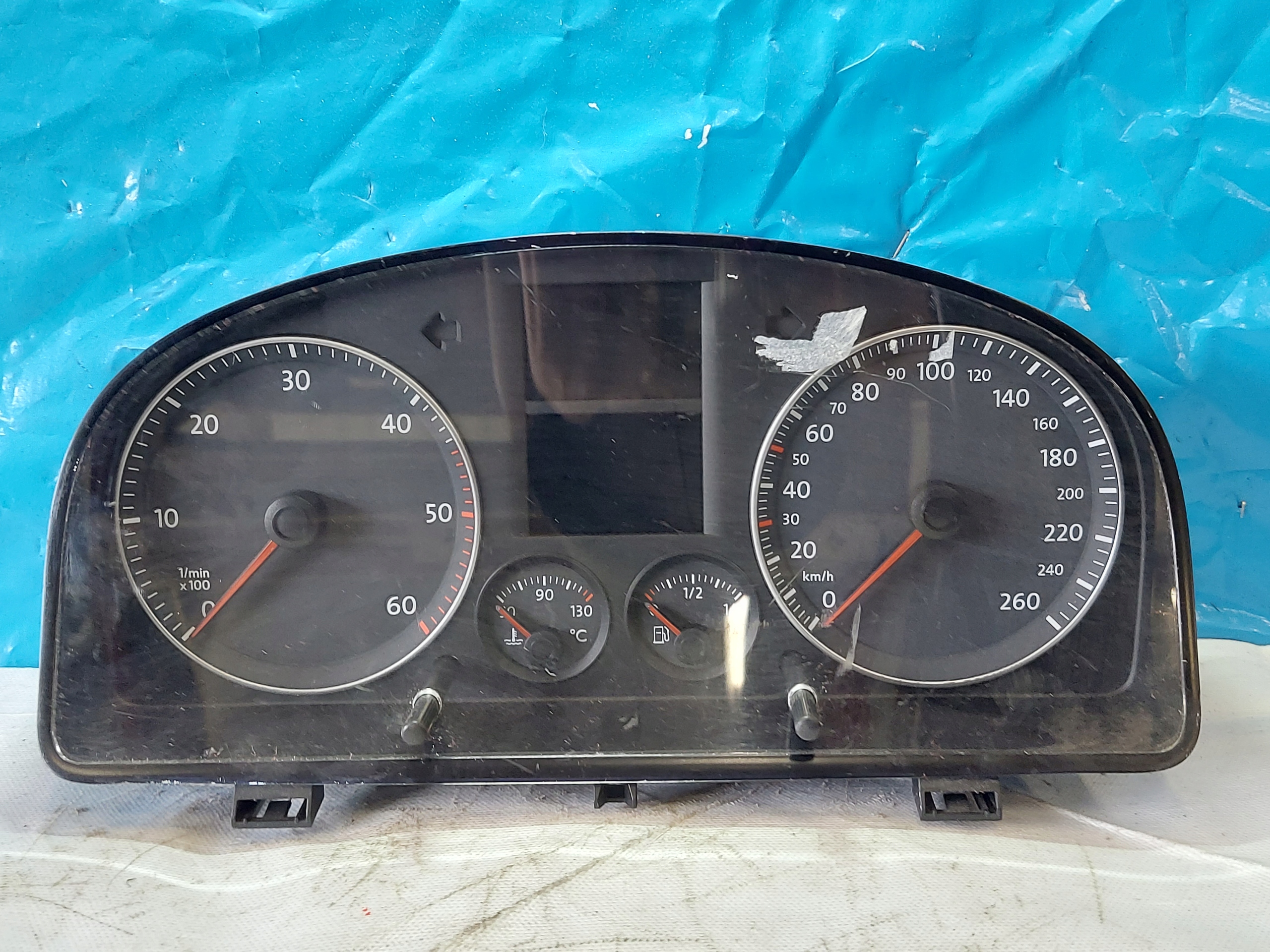 kilometar sat brzinomjer sat TOURAN 1.9 TDI 1T00920861A