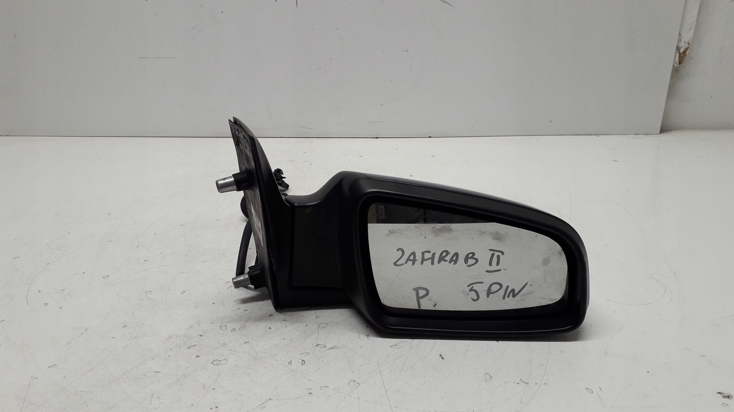 OPEL ZAFIRA B 05- LUSTERKO PRAWE 5PIN Z168