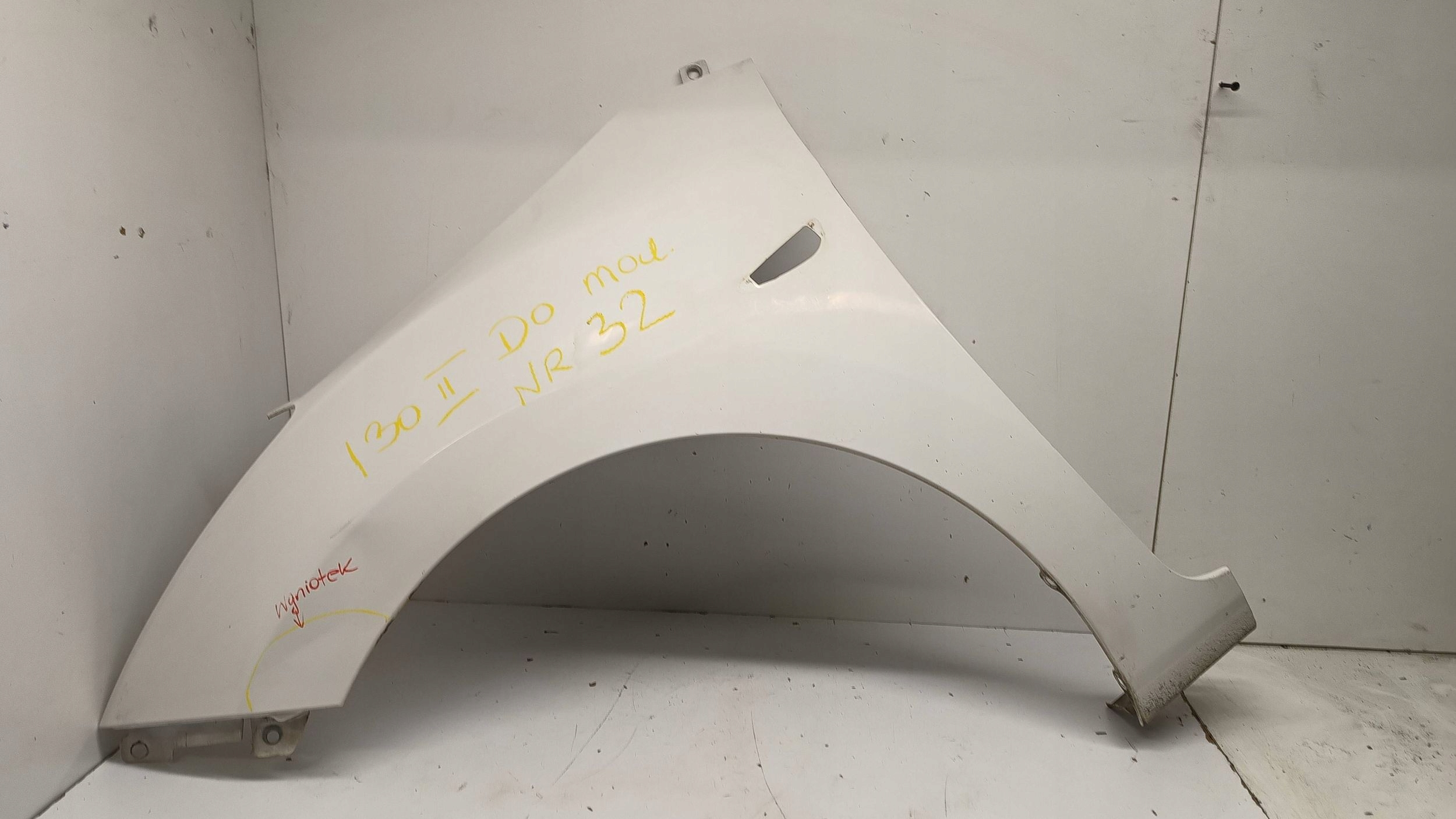 HYUNDAI I30 II fender left front front NR32 2012