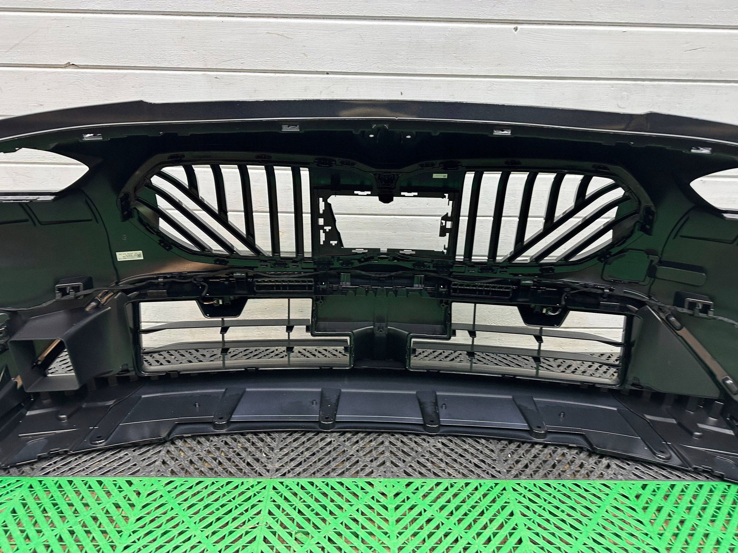 front bumper front BMW 1 F70 M PAKIET complete USA