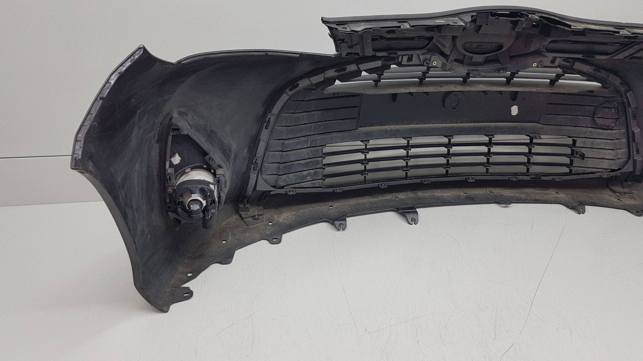 TOYOTA YARIS III 3 2014 - bumper front 53102-OD040