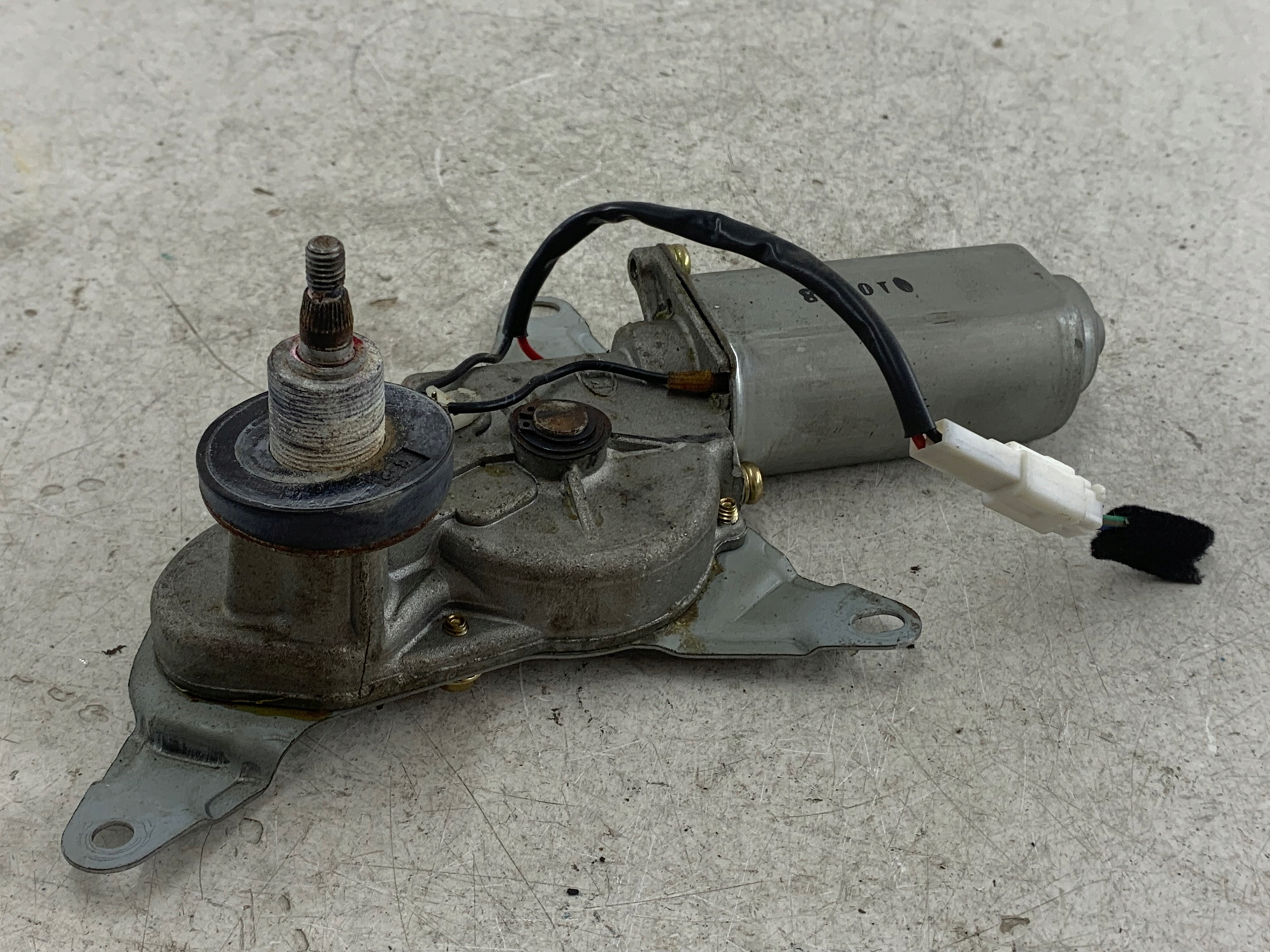 KIA SHUMA und motor wischer heck 03511-1200