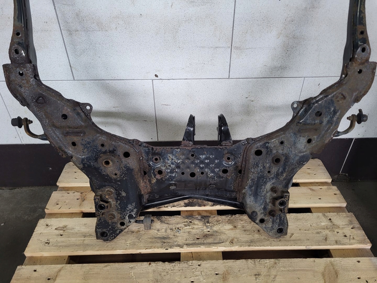 axle beam subframe axle beam trawers sider front 2.2 d MAZDA CX-5 and KE