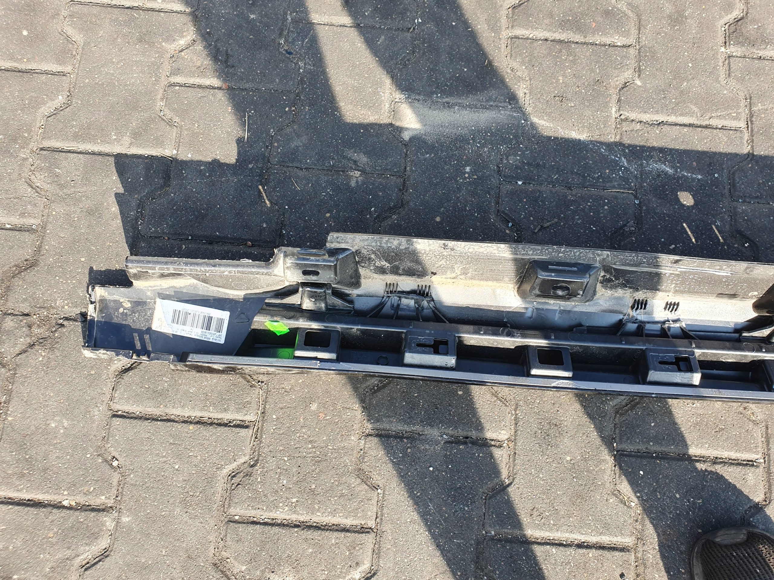 moulding side left 3G8853857 VOLKSWAGEN ARTEON