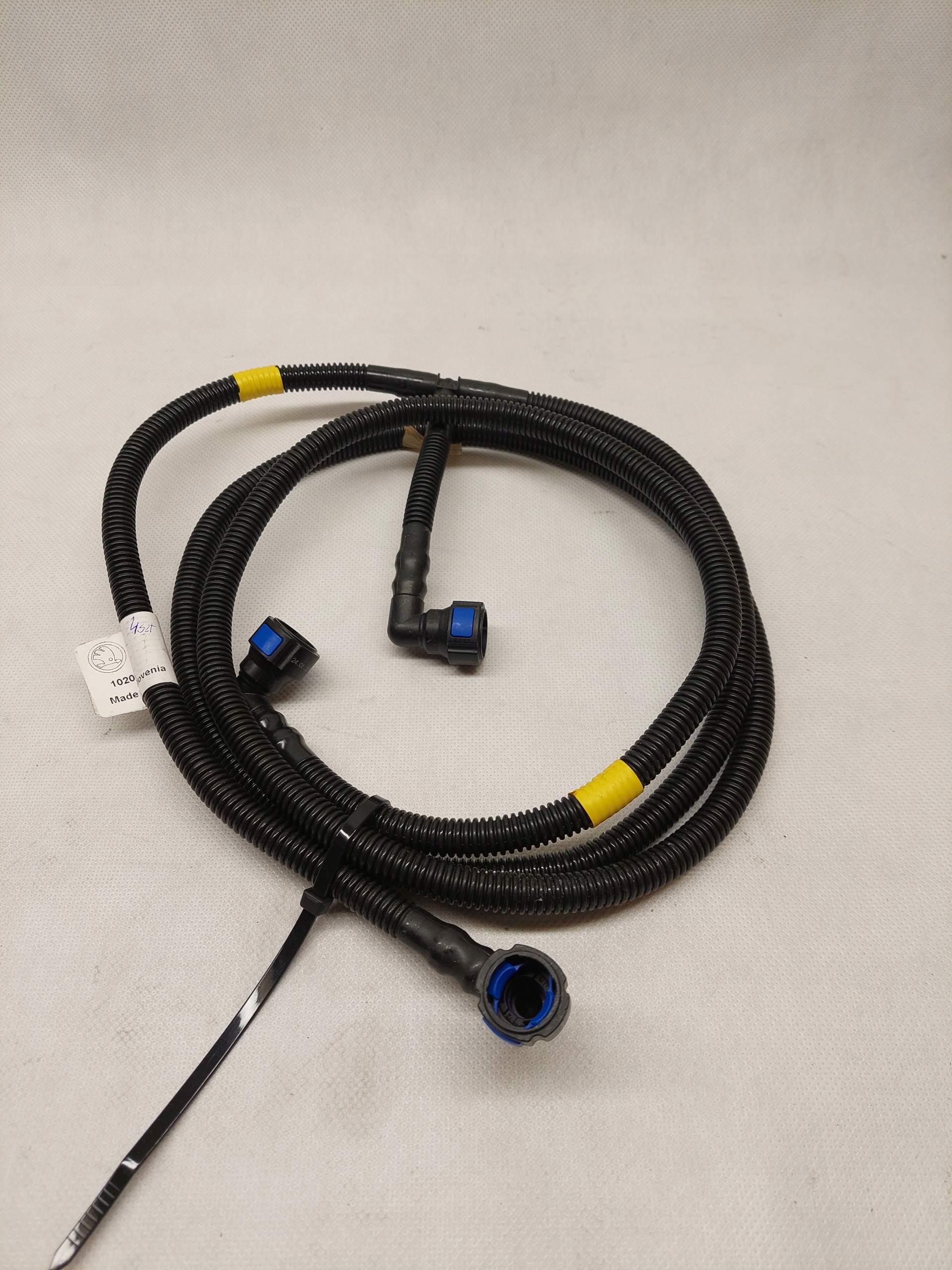 OCTAVIA IV 20 - 5E3955970 ШЛАНГ ОМЫВАТЕЛЯ