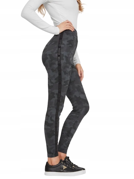Guess dámské legíny Cuddy Camo Leggings M