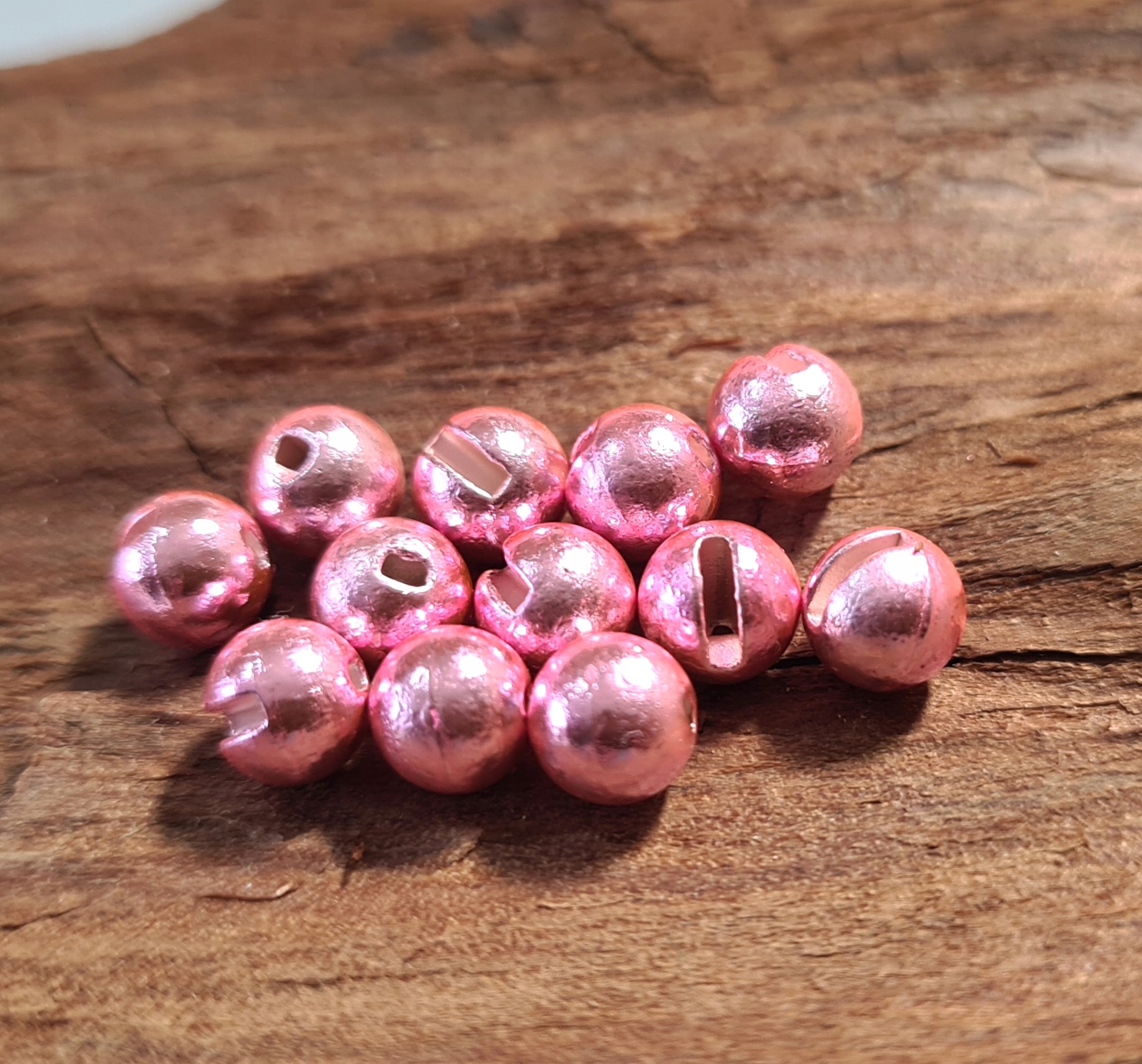 Główka Wolframowa Slotted 25 szt. 4,0 mm Metallic Light Pink
