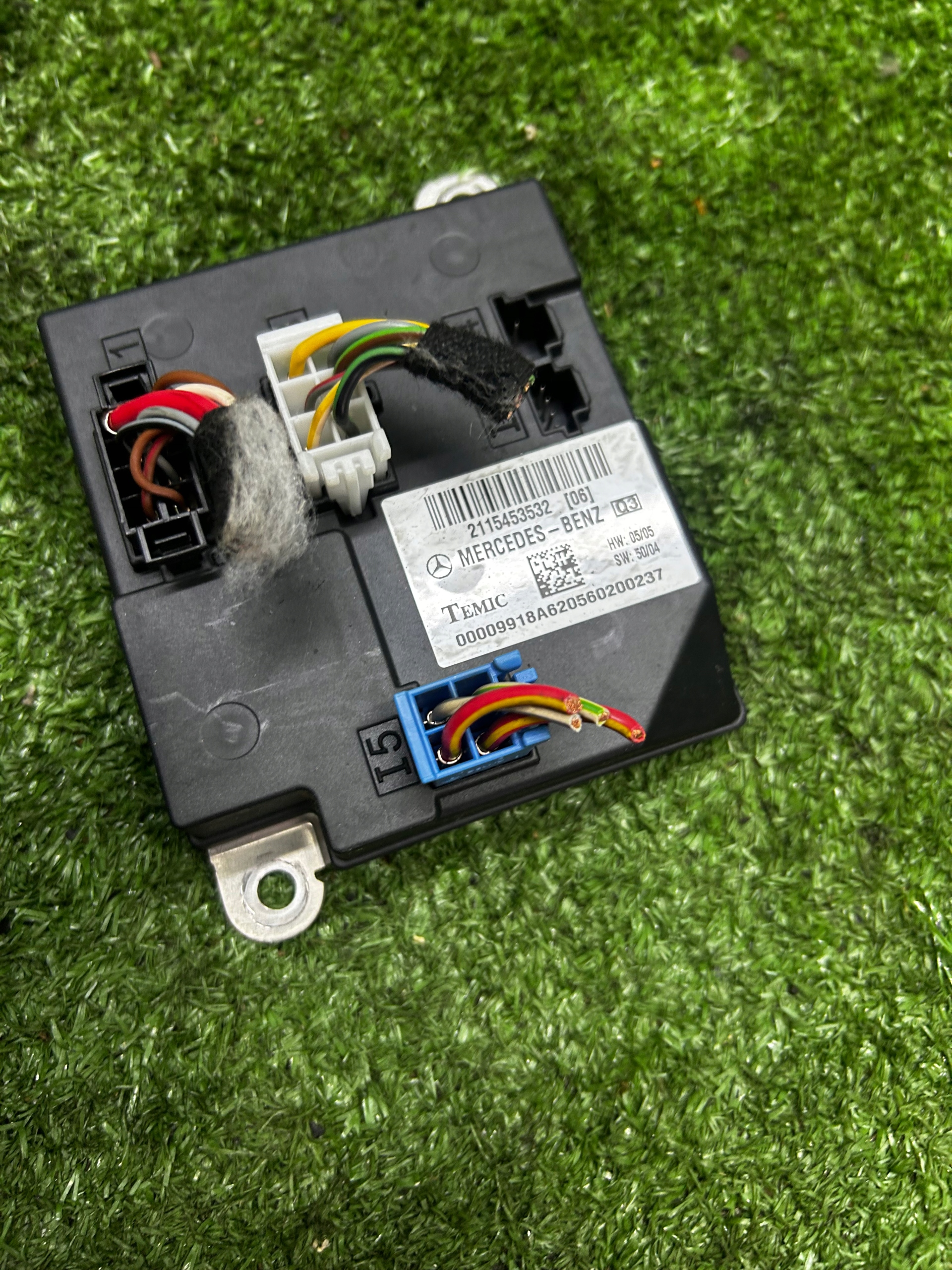 Mercedes w211 kombi A0365451532 moduł AIRMATIC sterownik