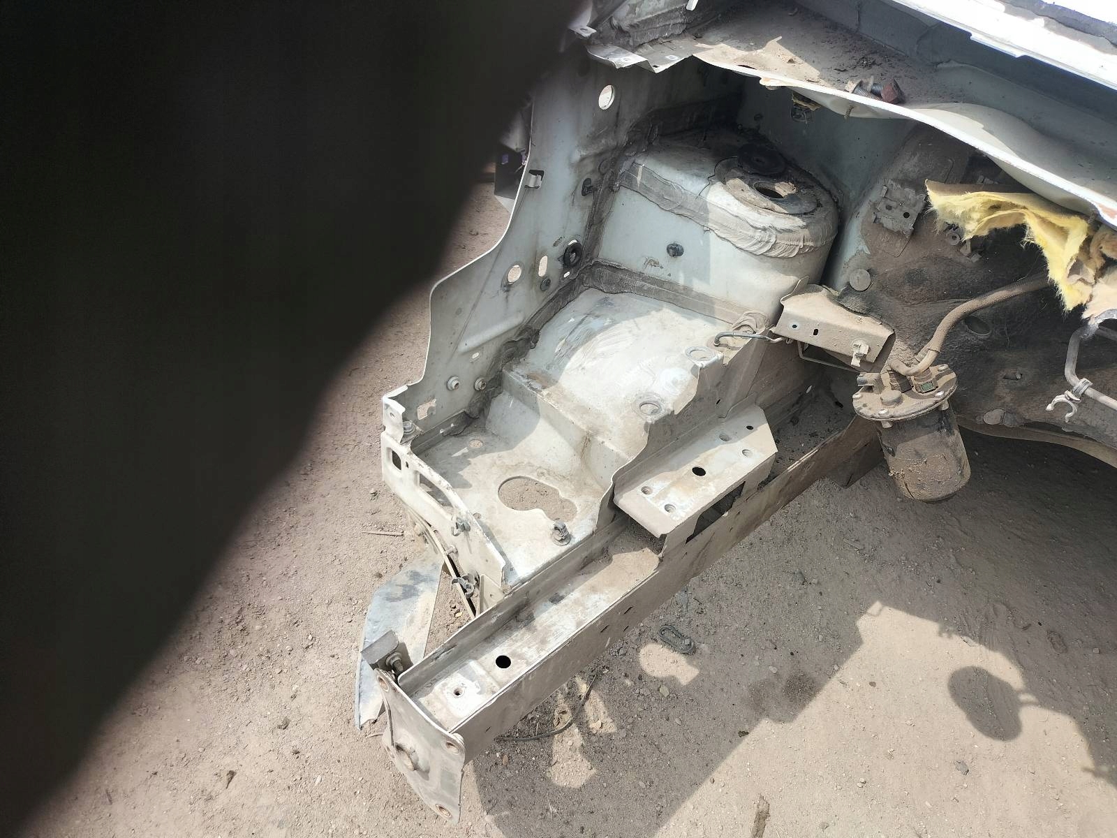 Štvrťka štvrťka pravý predok RENAULT MASTER III