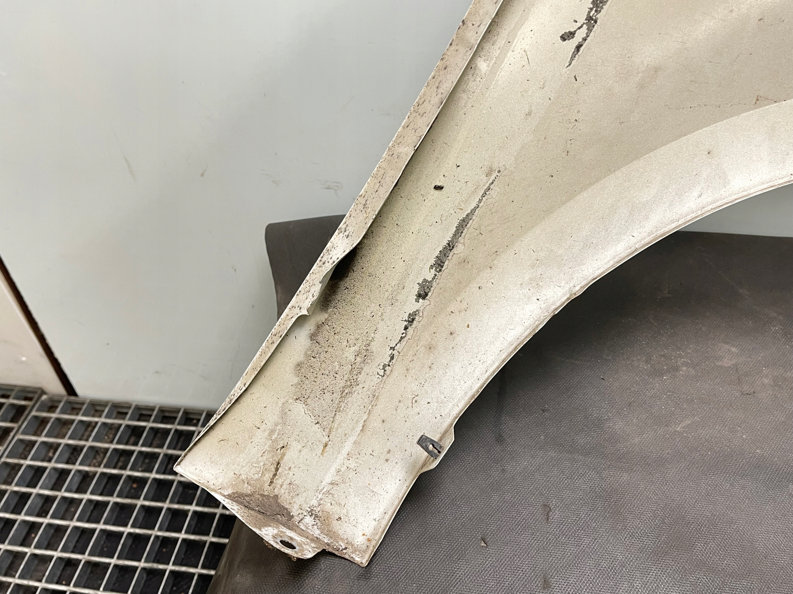 SKODA OCTAVIA III 13- left front fender LF9F original LAKIER