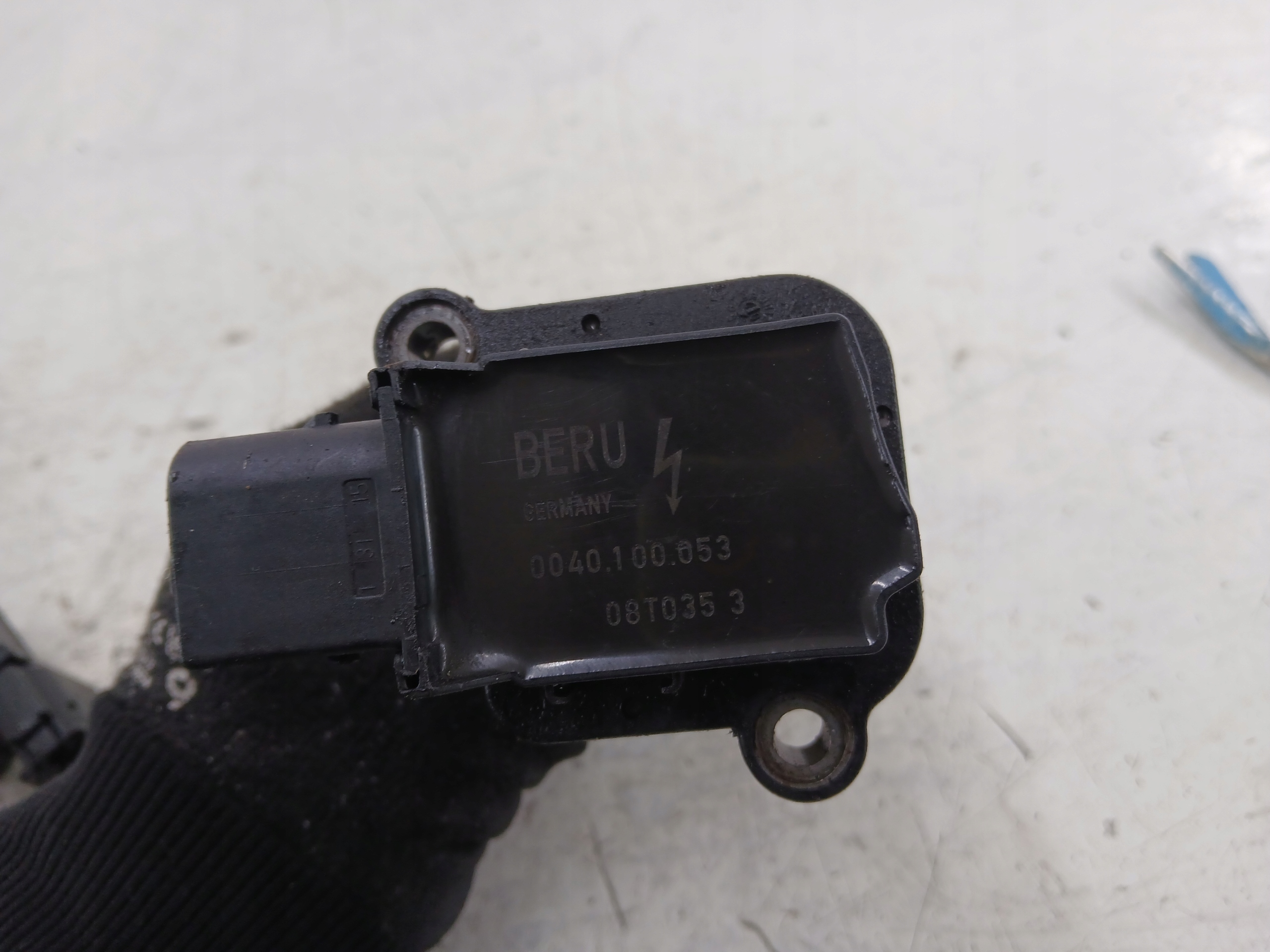 MERCEDES W203 1.8 K coil ignition 0040100053