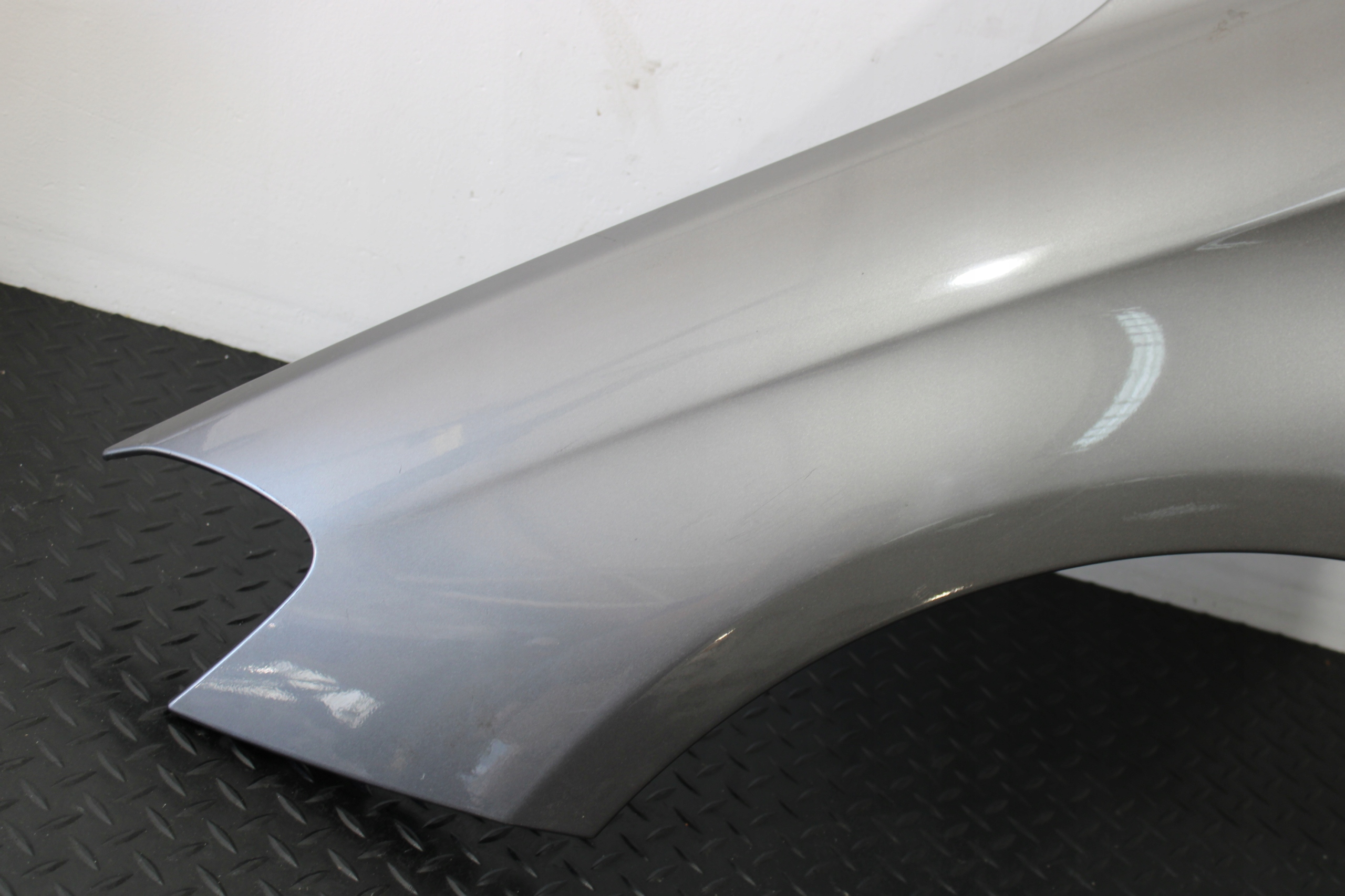 fender left front front MERCEDES B-KLASA W246 LIFT