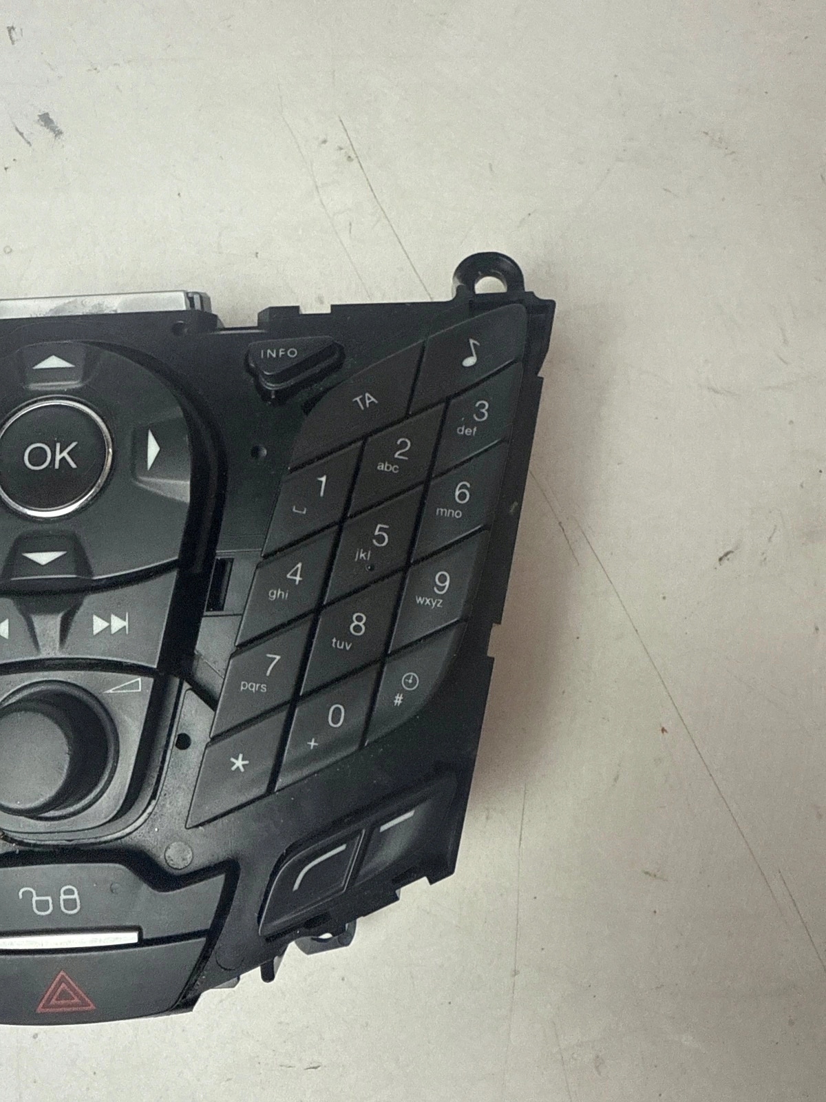 Panel radia Ford Focus MK3 C-Max MK2