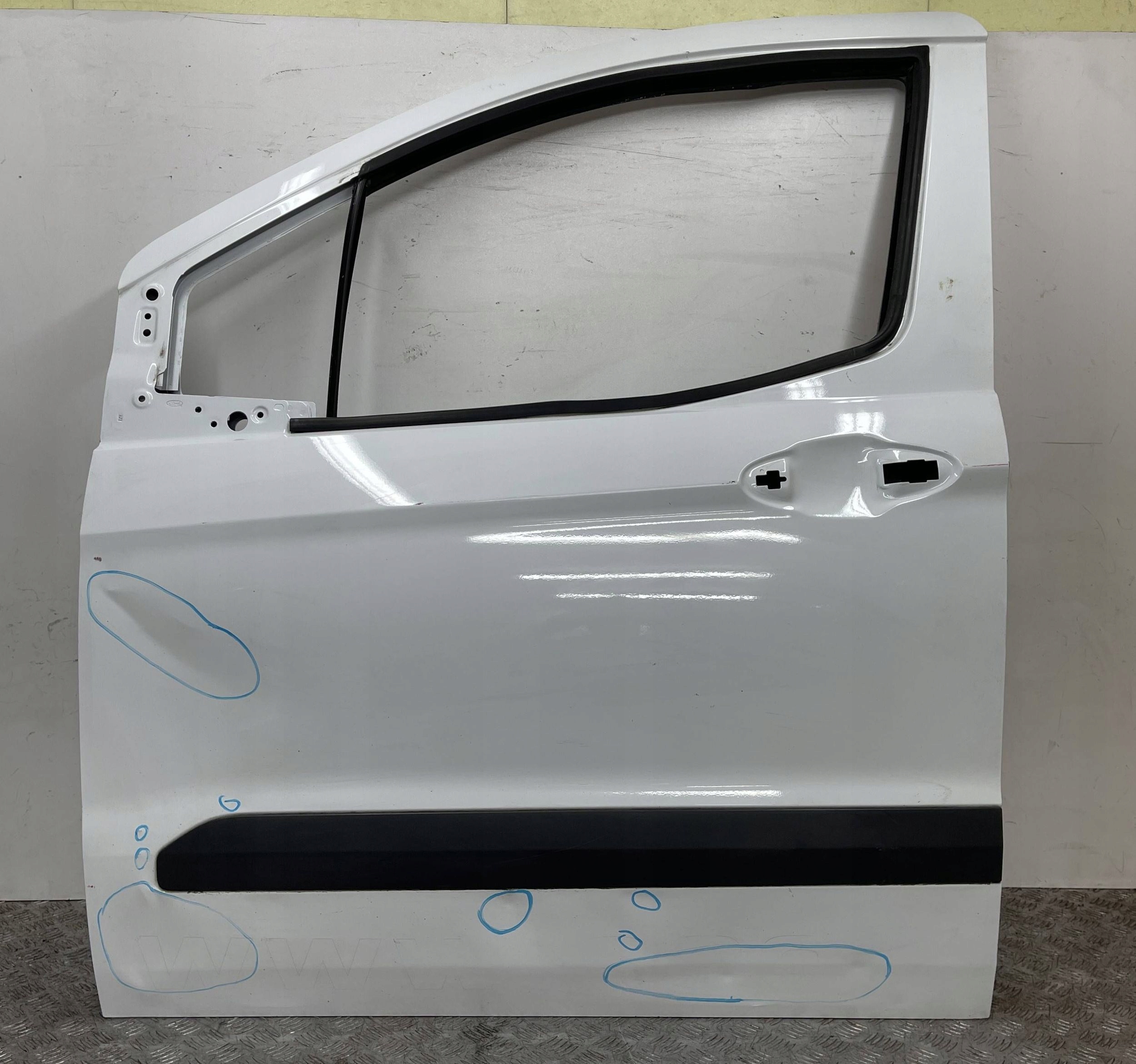 door front front left FORD TRANSIT COURIER 14