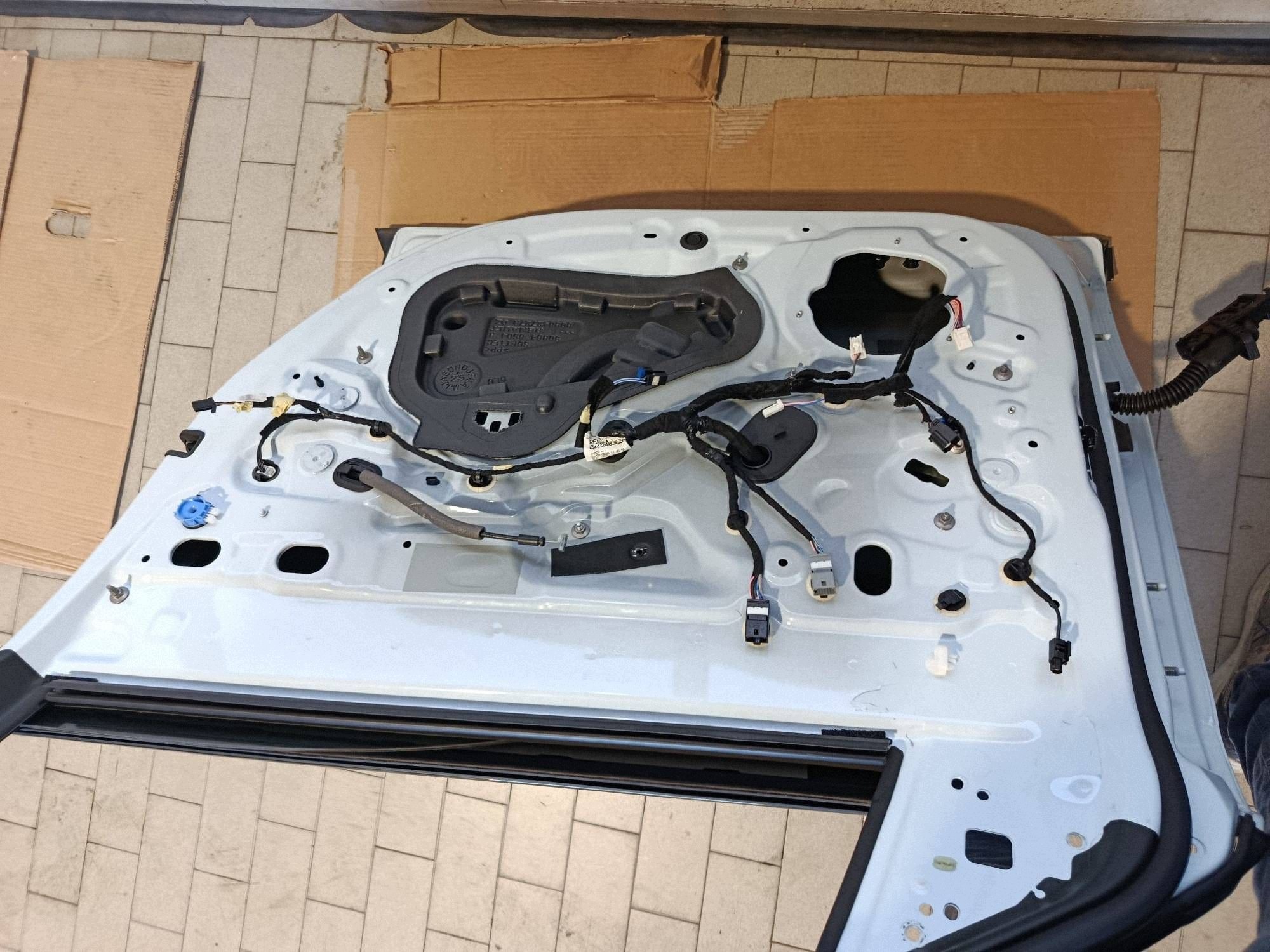 door front front side right Alpine A390 TEQPC PERLA