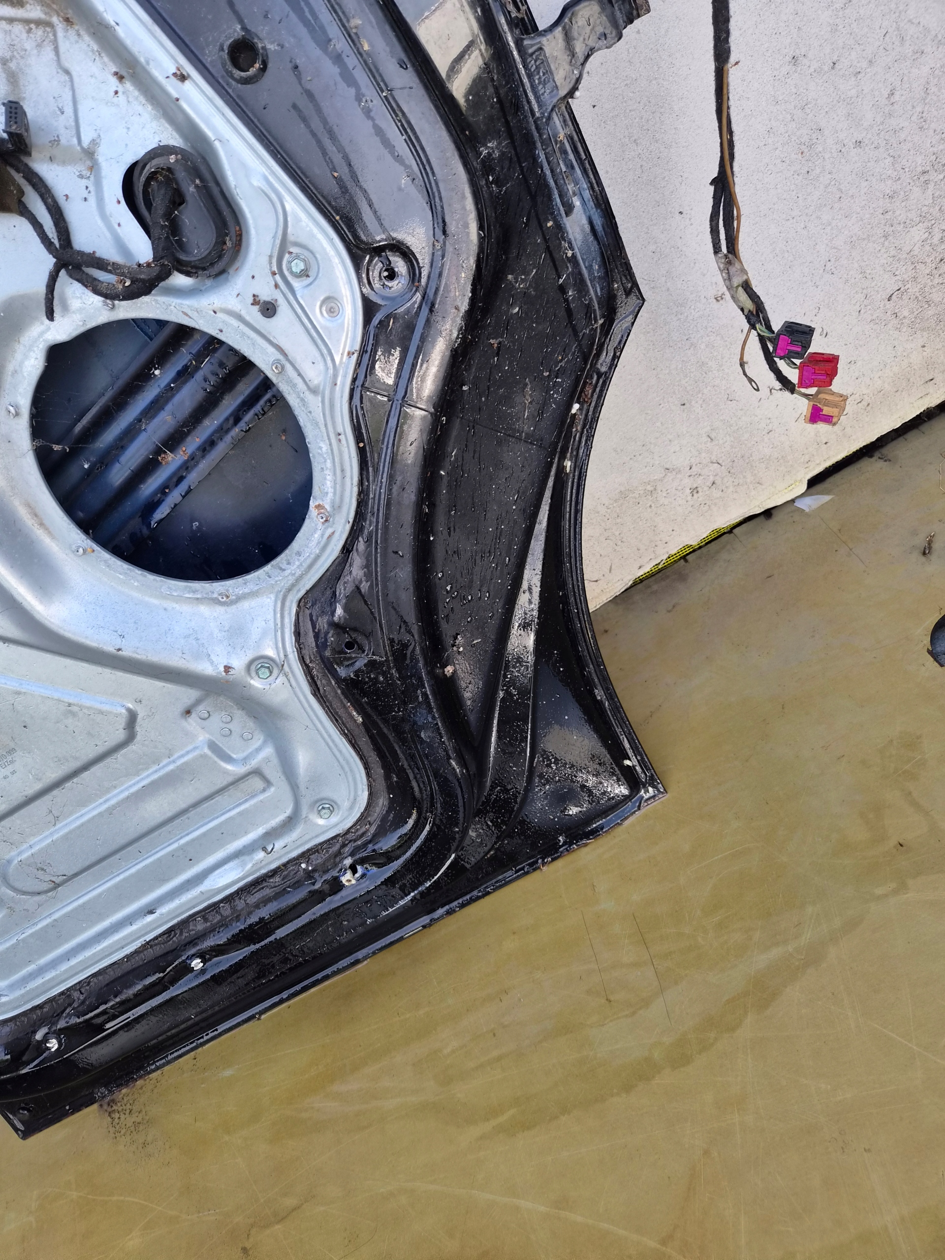 door front left VW T5 T5 LIFT front kierowca/ driver´s black,