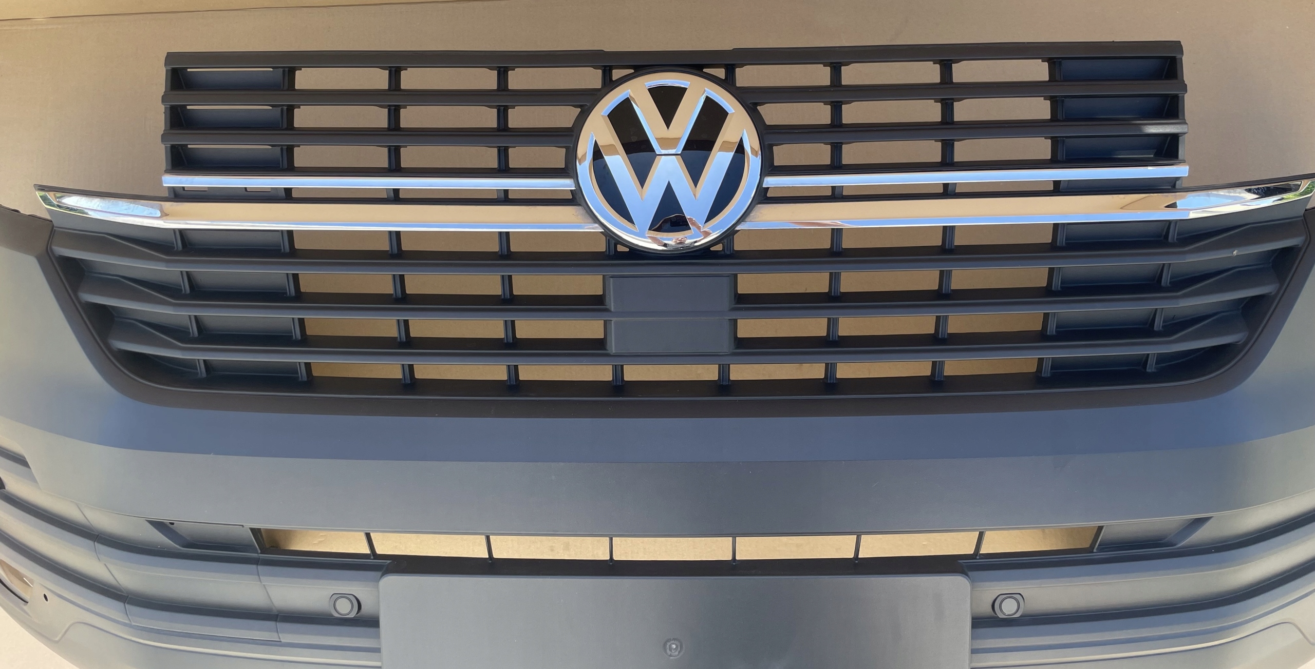 bumper VW TRANSPORTER T6.1 complete as new original