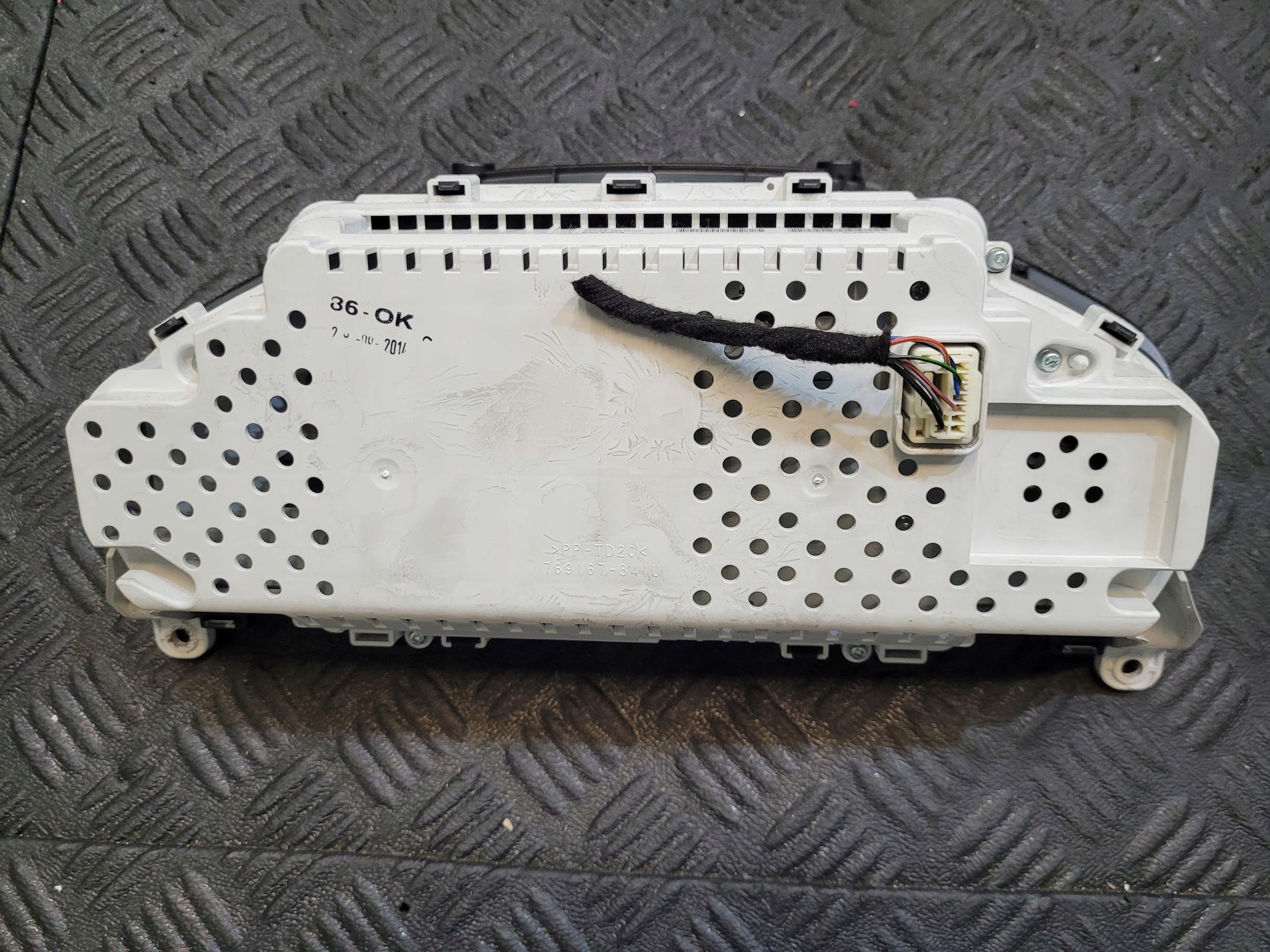 dials display dials 31433332 VOLVO XC60 and LIFT 2.0 D4