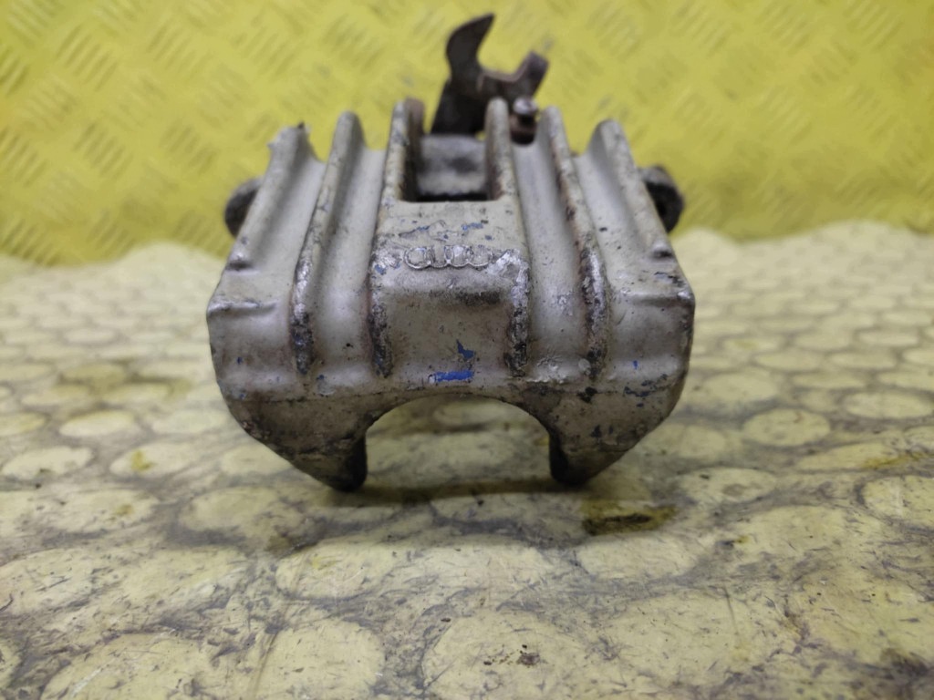 AUDI A6 C5 bremssattel bremse sattel brems- rechts heck