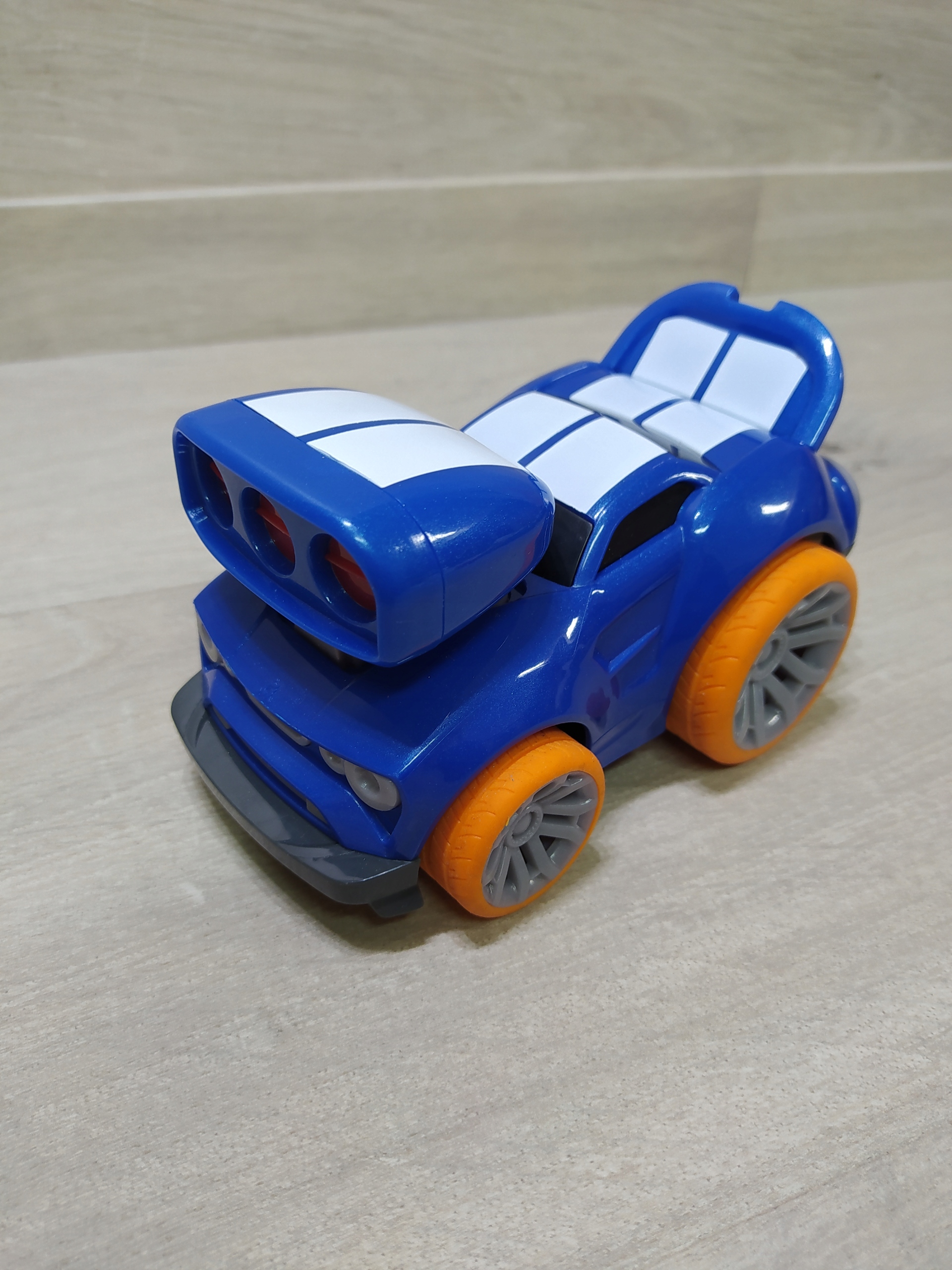 UZoom RACERS Pojazd funkcyjny Hot Rod Racer 3+ Kod producenta 851110